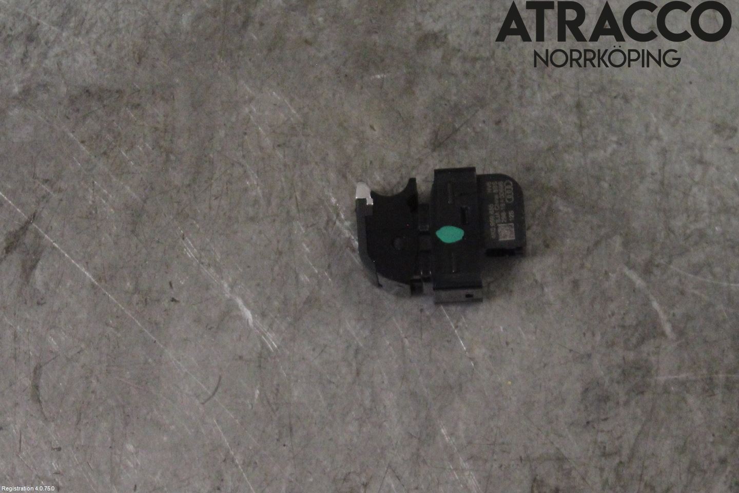 Audi A6 F2/C8 19- Strömställare Elhiss