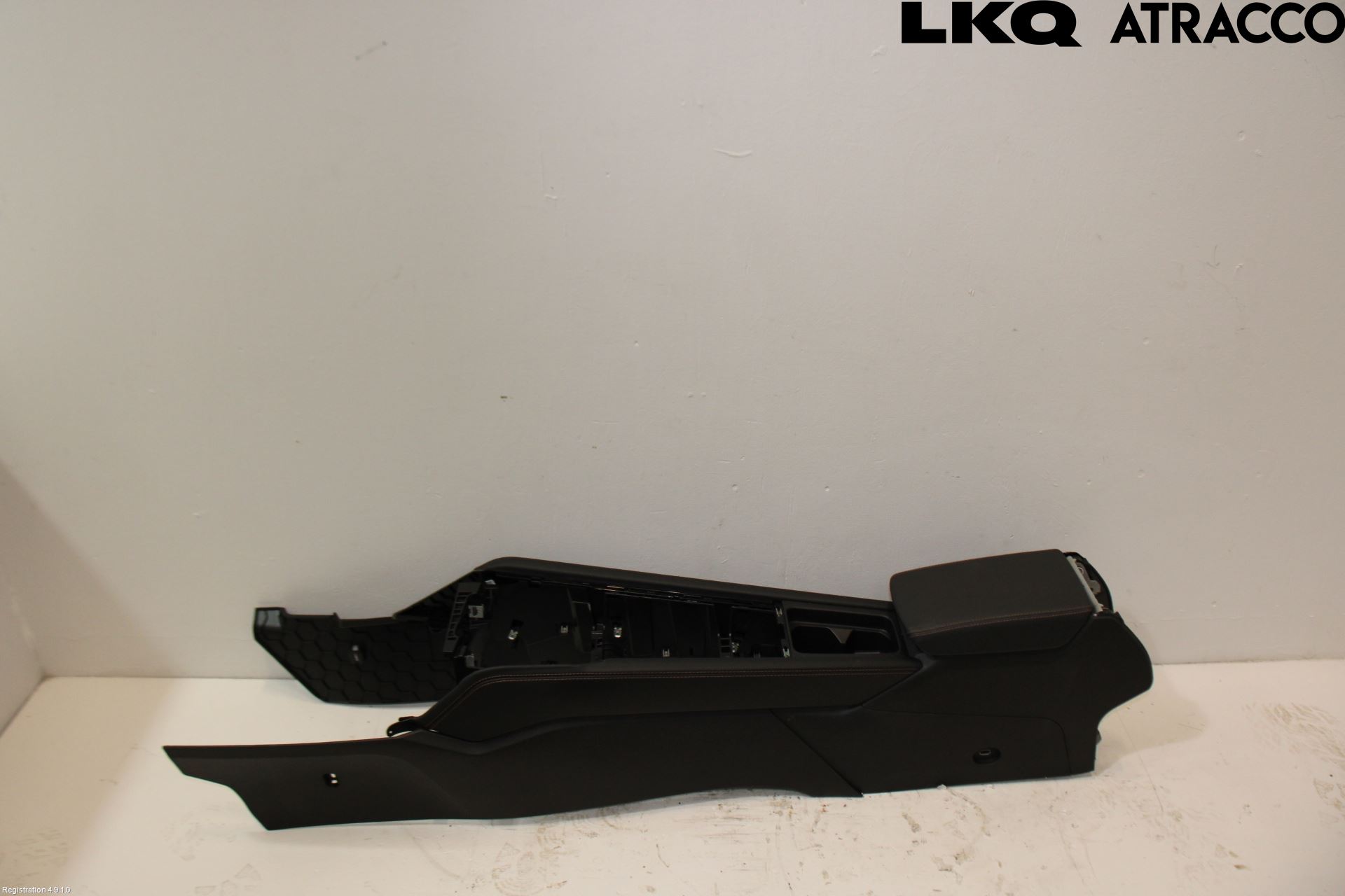 Seat LEON 20- Inr Tunnelfack