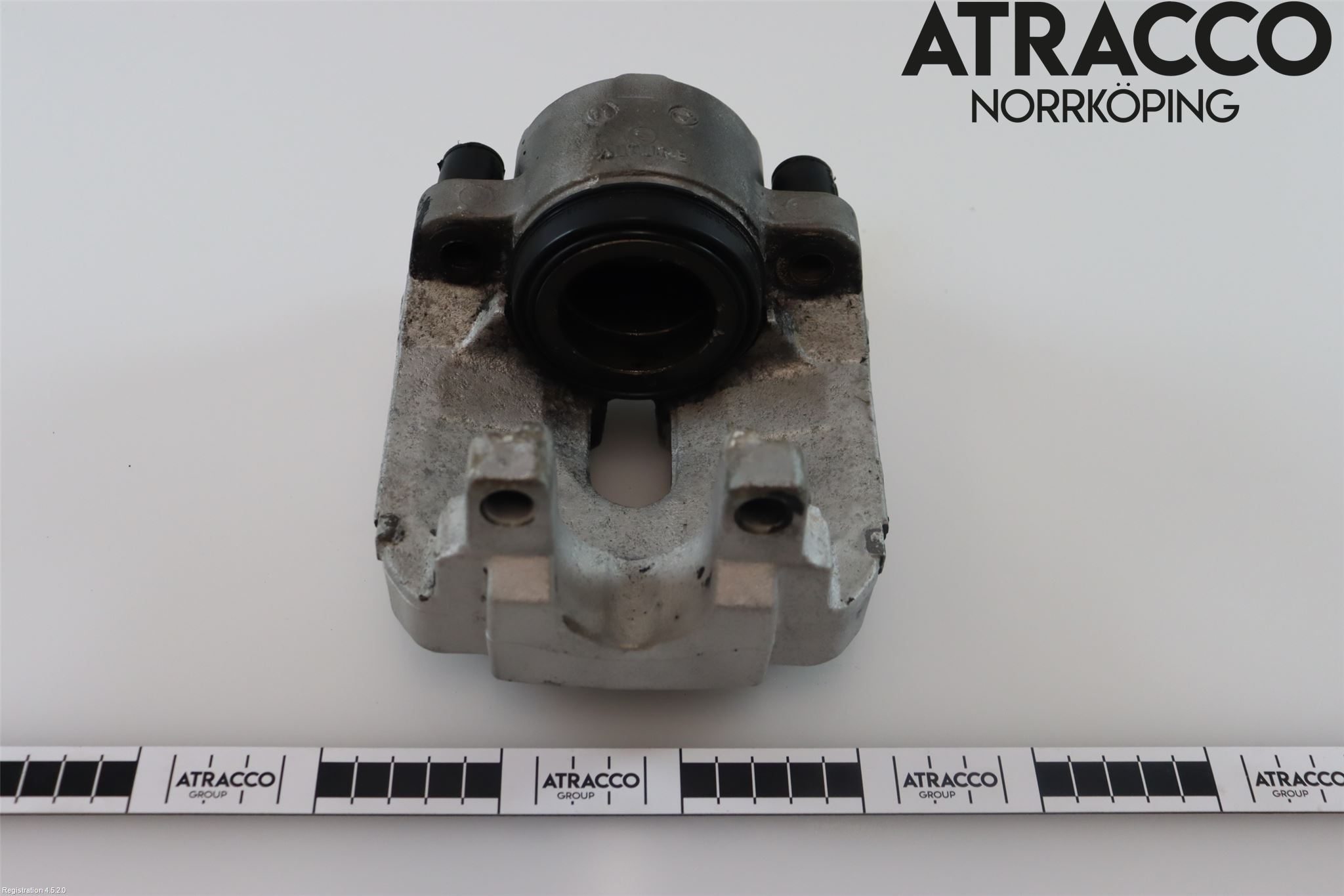 BMW 5 F10/F11/F18 09-17 Bromsok Fram Höger