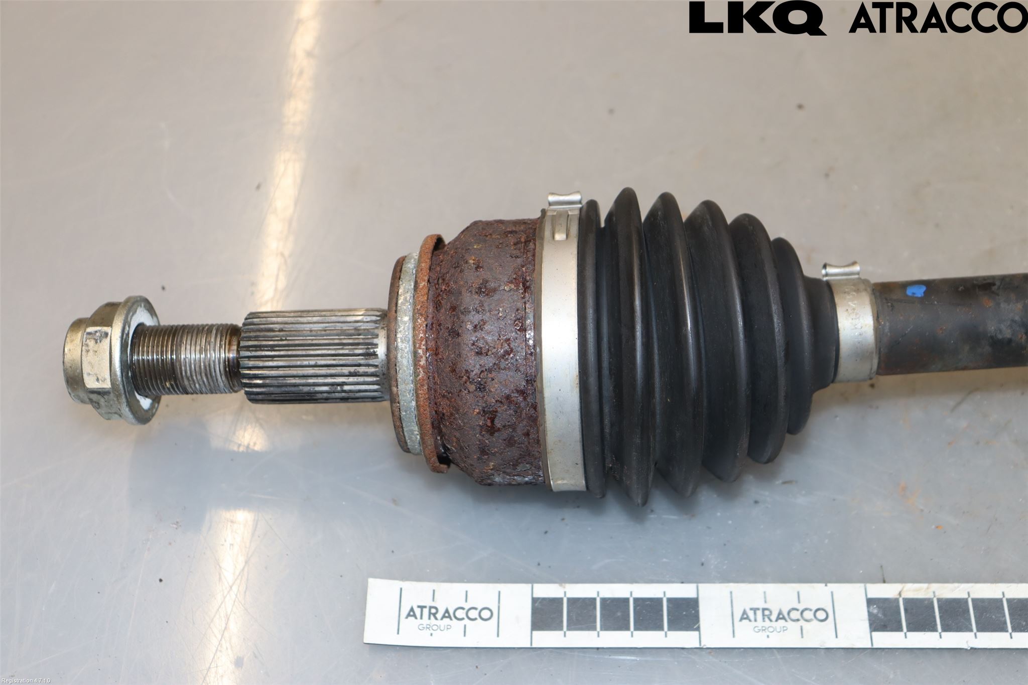 Mazda CX-30 20- Drivaxel Fram Vänster