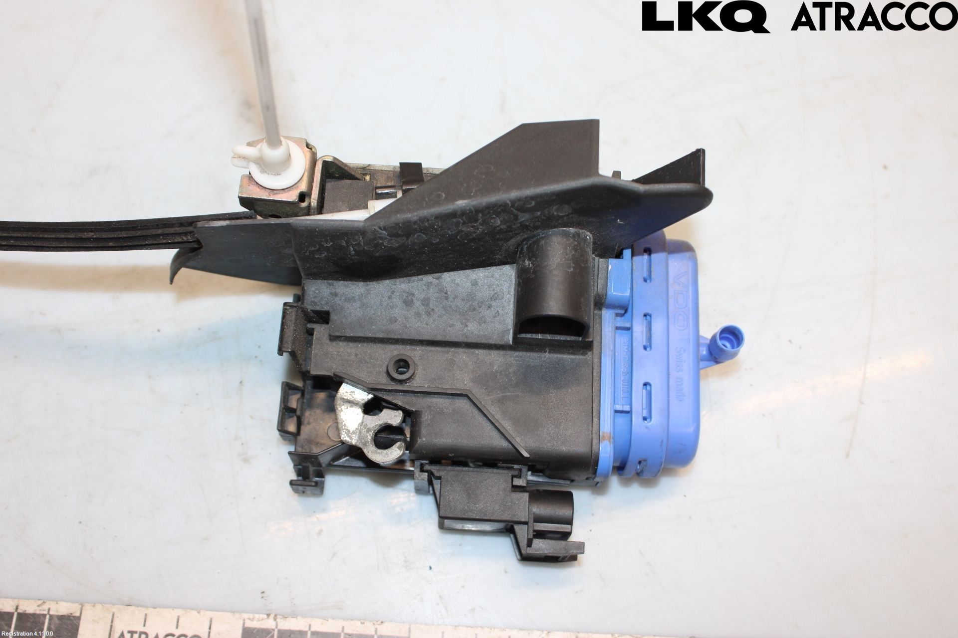 Audi A8/S8 4D 94-02 Låskista-Dörrlås