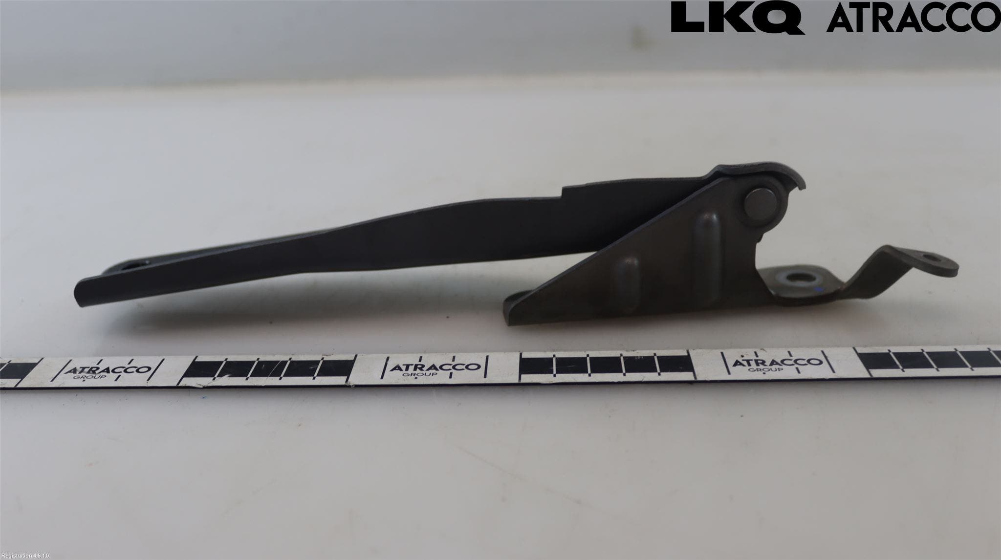 Subaru FORESTER SG 06- Huvgångjärn