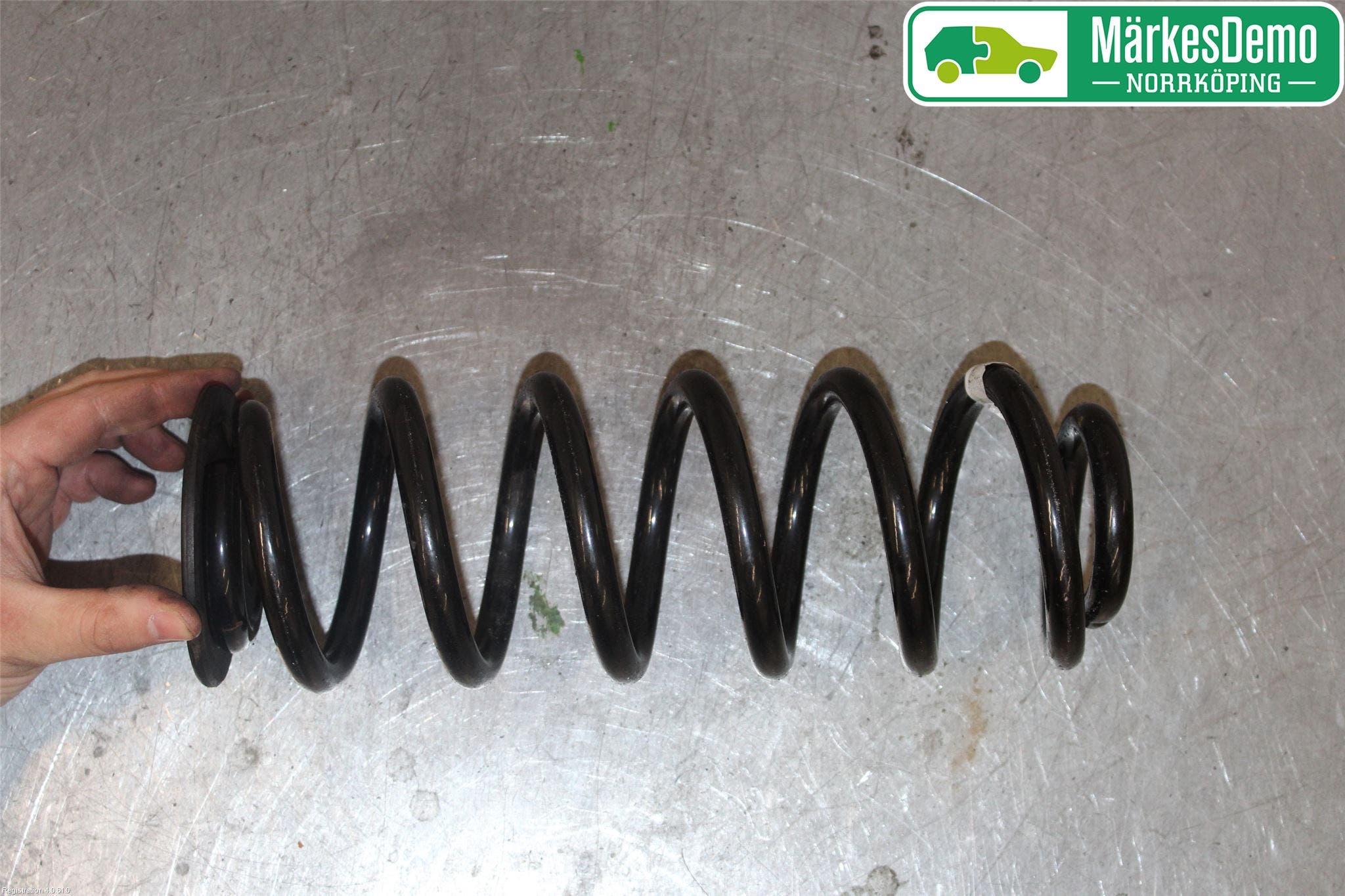 Volkswagen VW PASSAT 15-19 Fjäder Bak