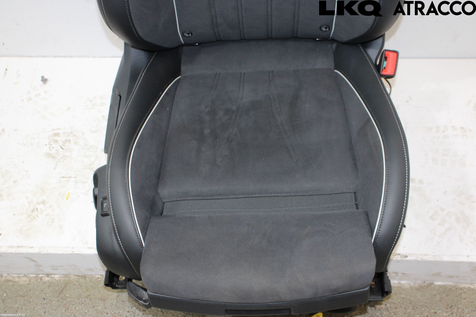 Volkswagen VW PASSAT 24- Inredning Stol Fram Hö