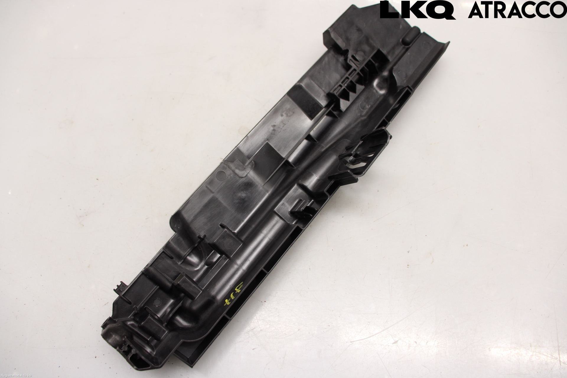 BMW 1 E87/81 5D/3D 03-11 Kylarfäste-Ram-Balk