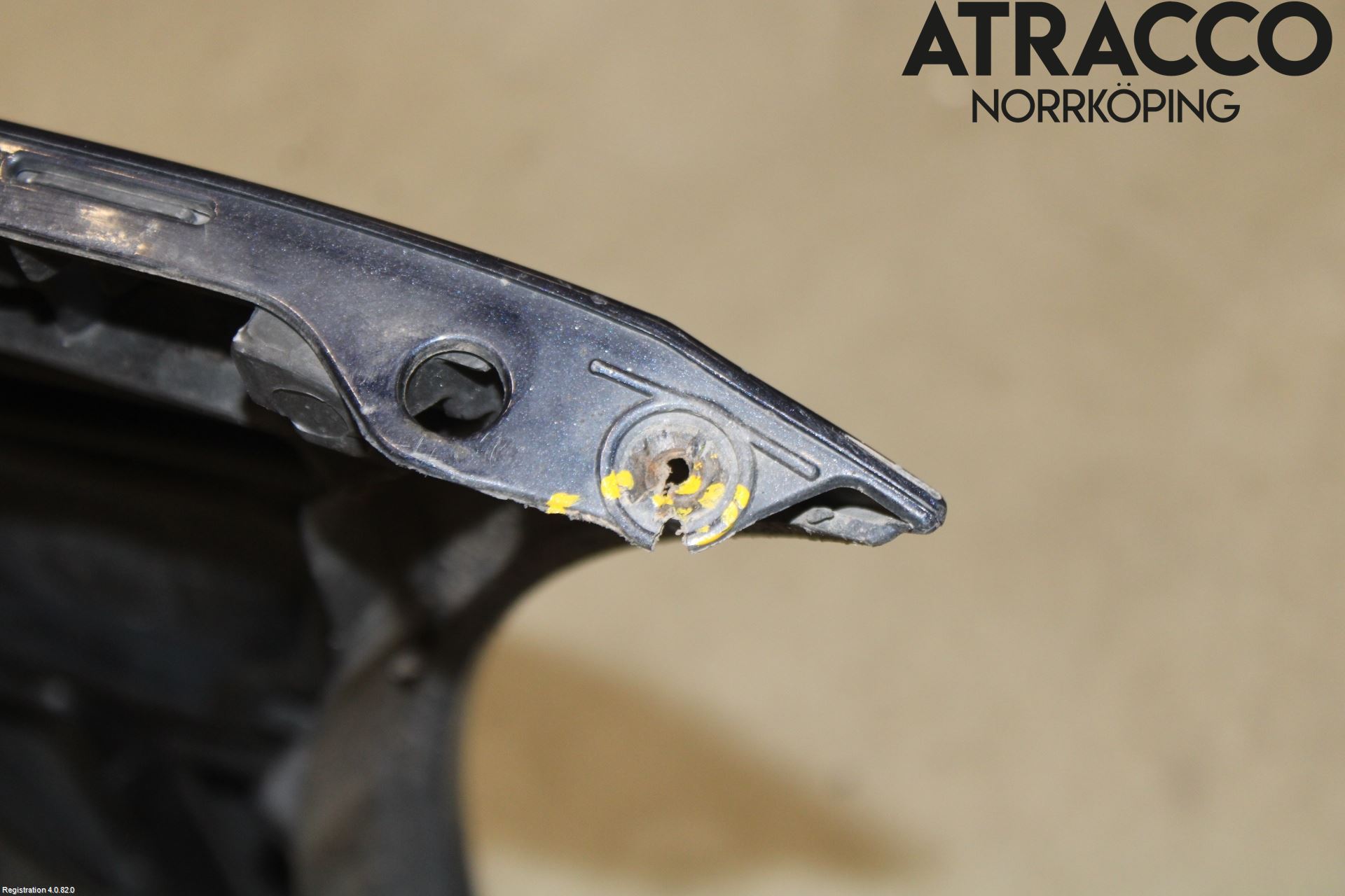 Volkswagen VW EOS  11- Stötfångarbeklädnad Fram