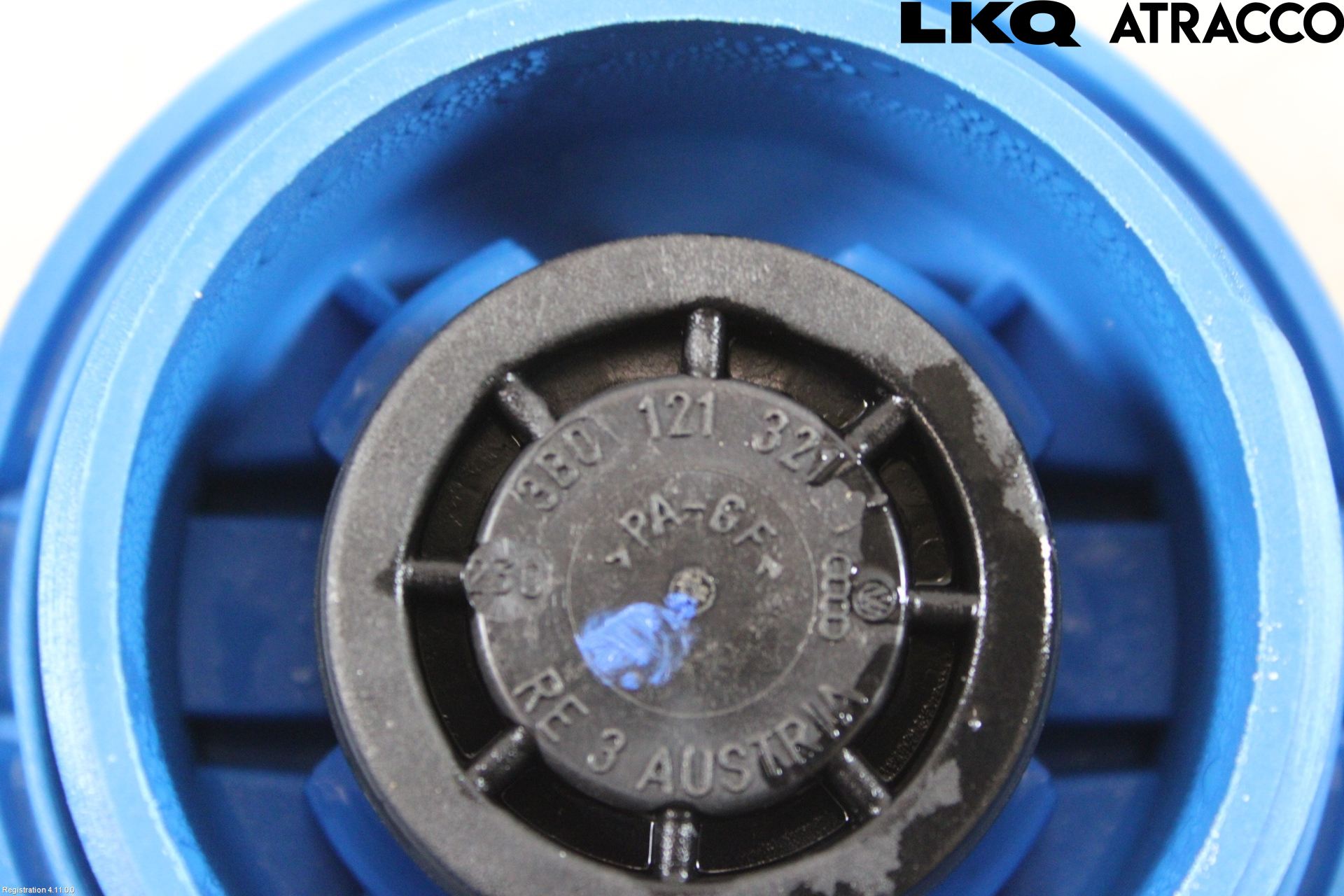 Volkswagen VW GOLF VI 09-13 Expansionstank Lock