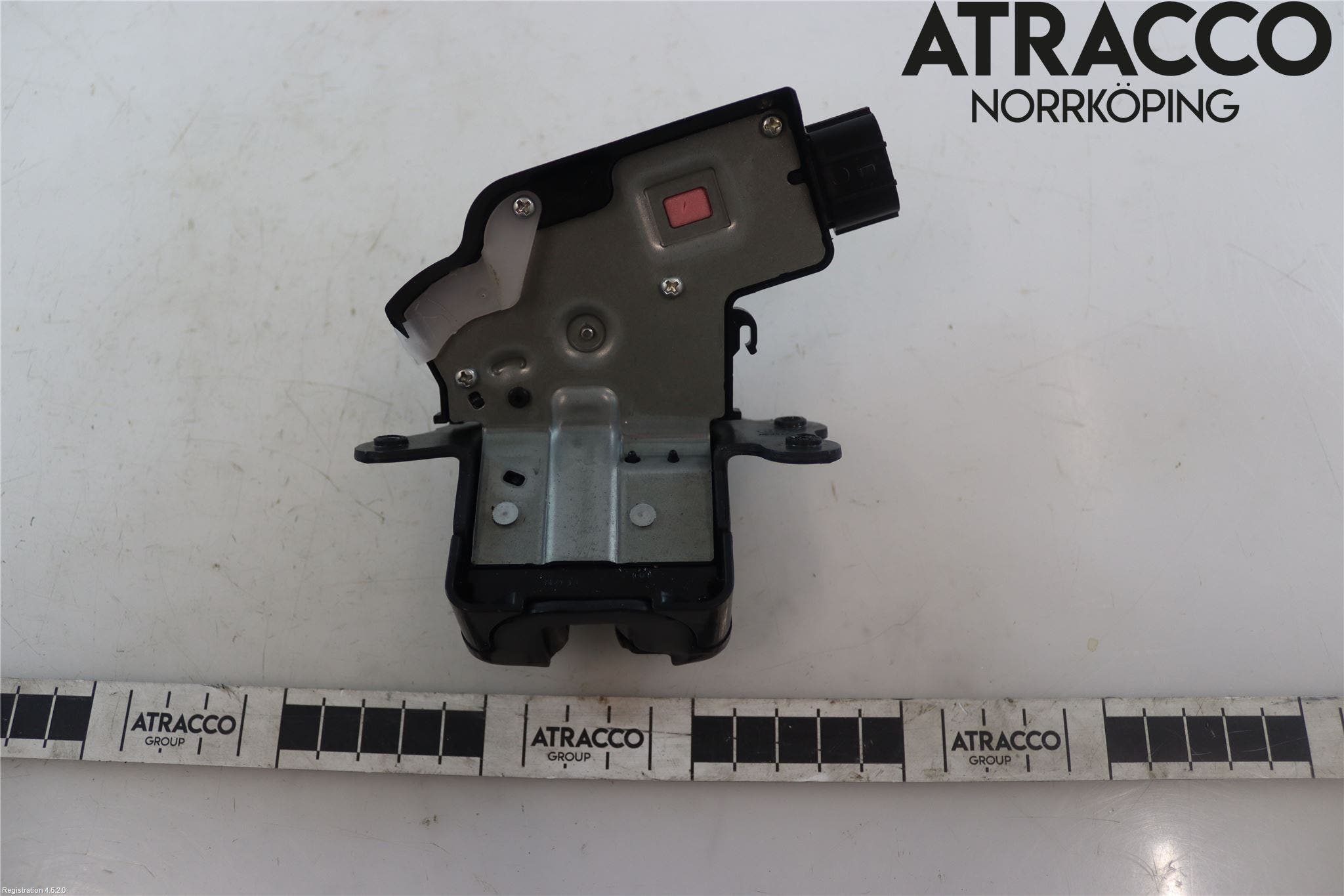 Toyota C-HR 16-23 Låskista Baklucka