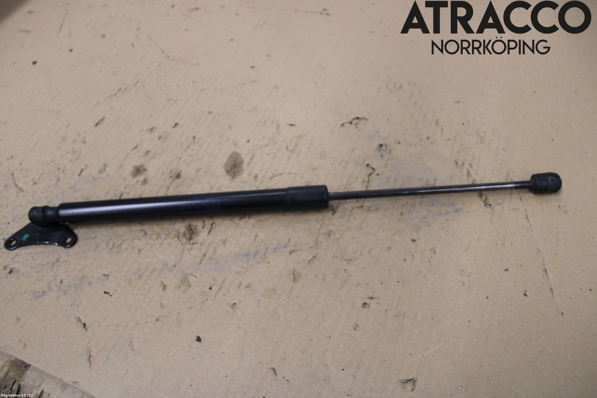 Volkswagen VW TIGUAN 07-16 Gasfjäder Baklucka