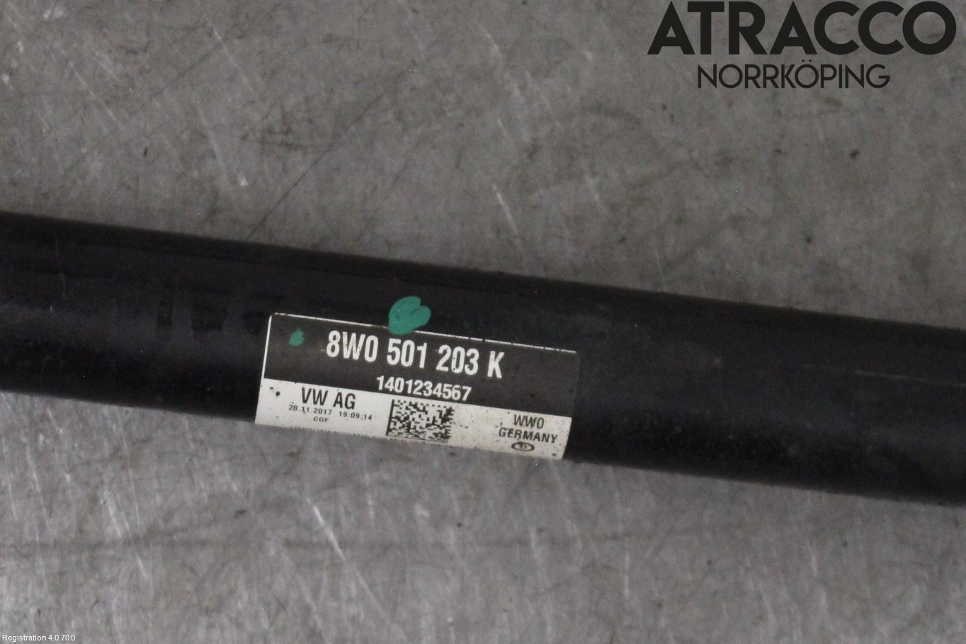 Audi A4/S4 B9 16-19 Drivaxel Bak Vänster