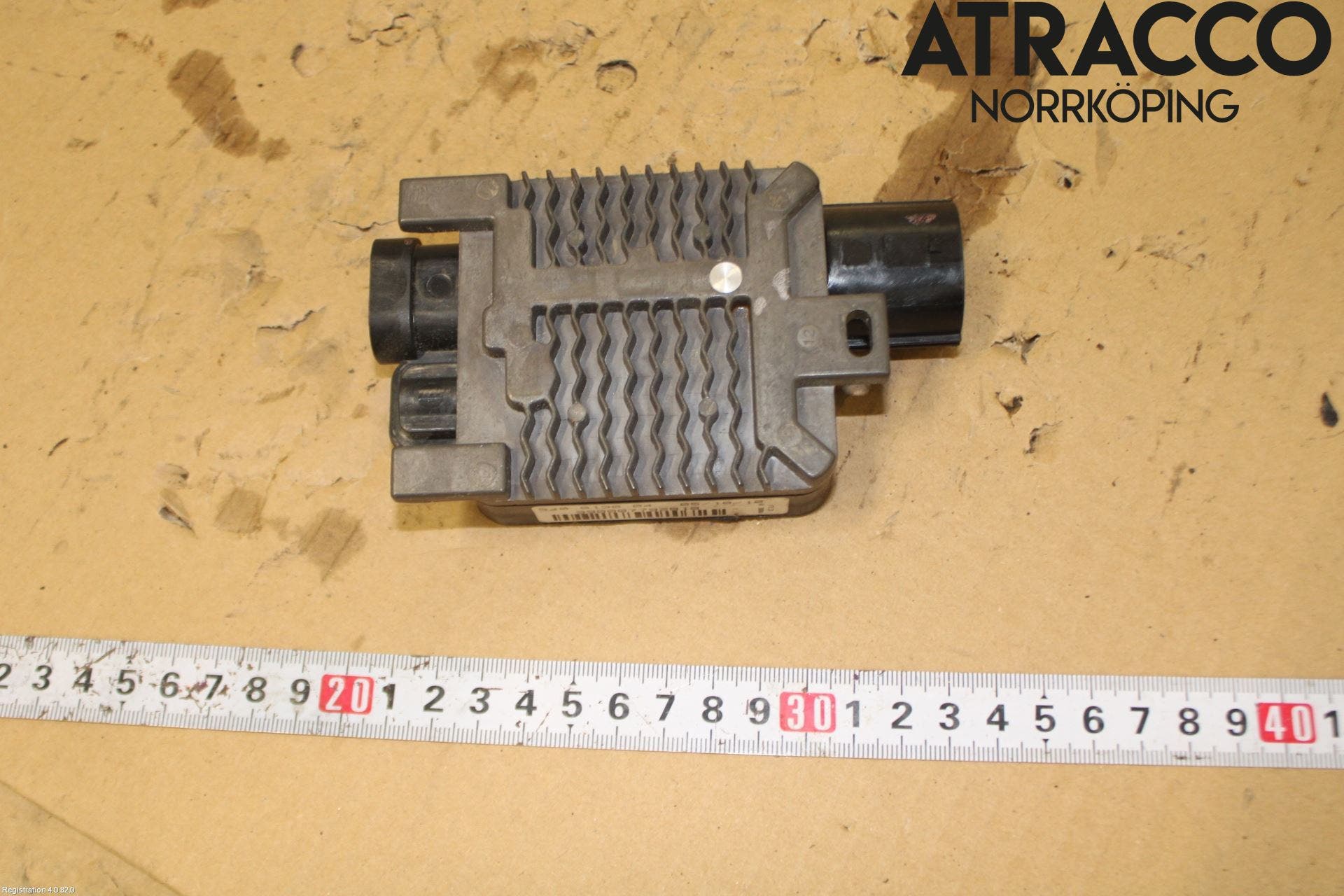 Jaguar XE (X760) 15-24 Relä Kylfläkt