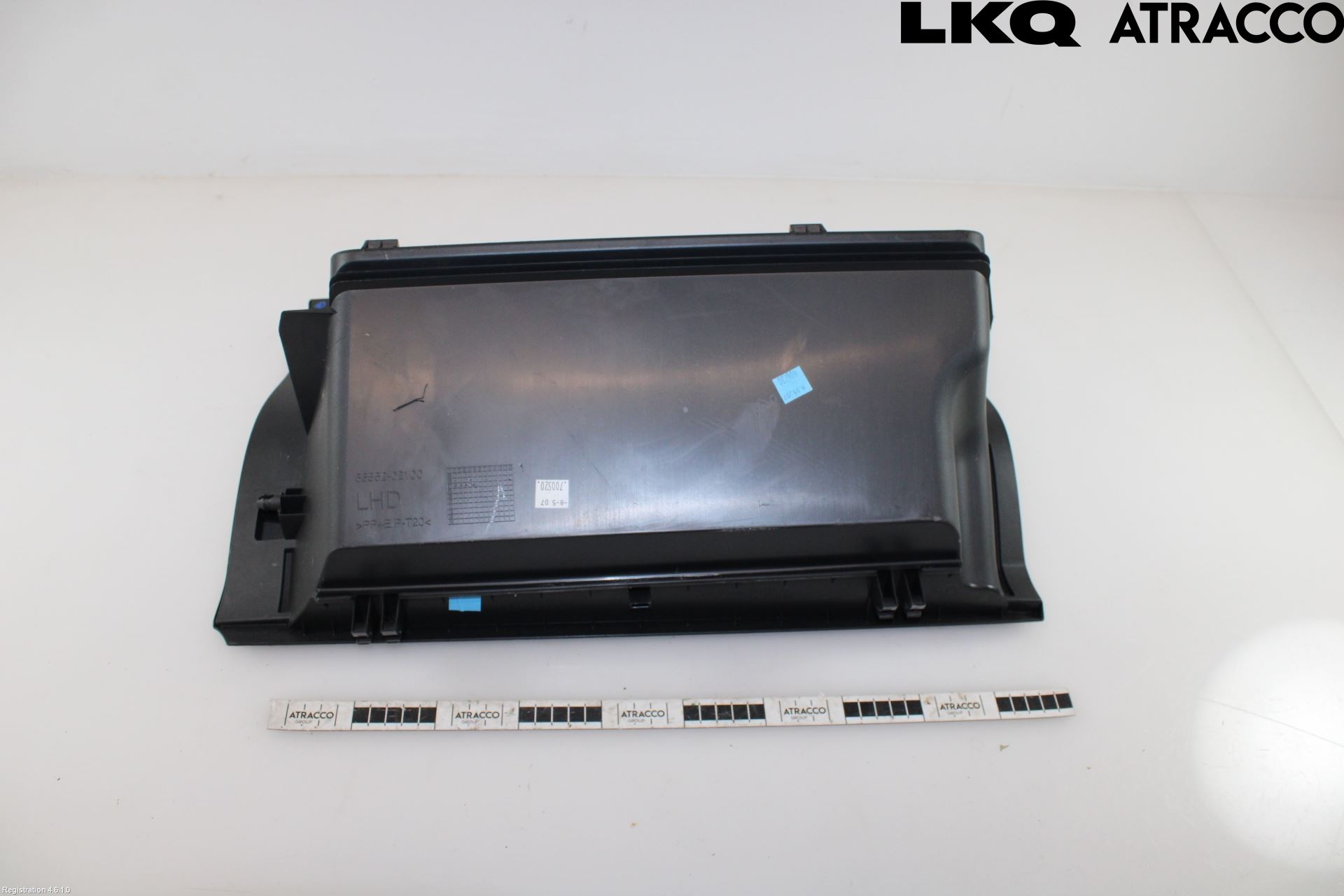 Toyota AURIS 07-09 Handskfack