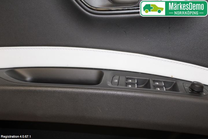 Seat LEON 13-20 Dörrklädsel Vä