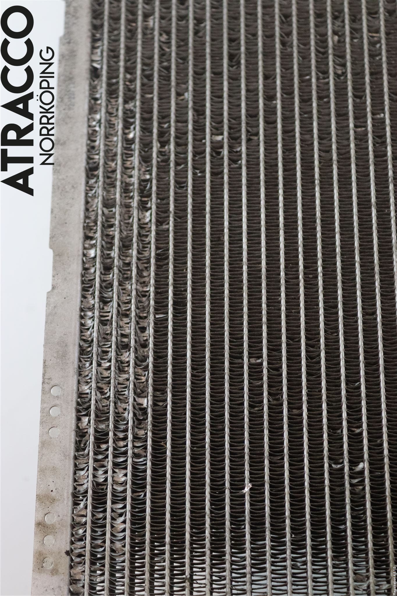 Toyota YARIS XP130 12-14 Kylare Man