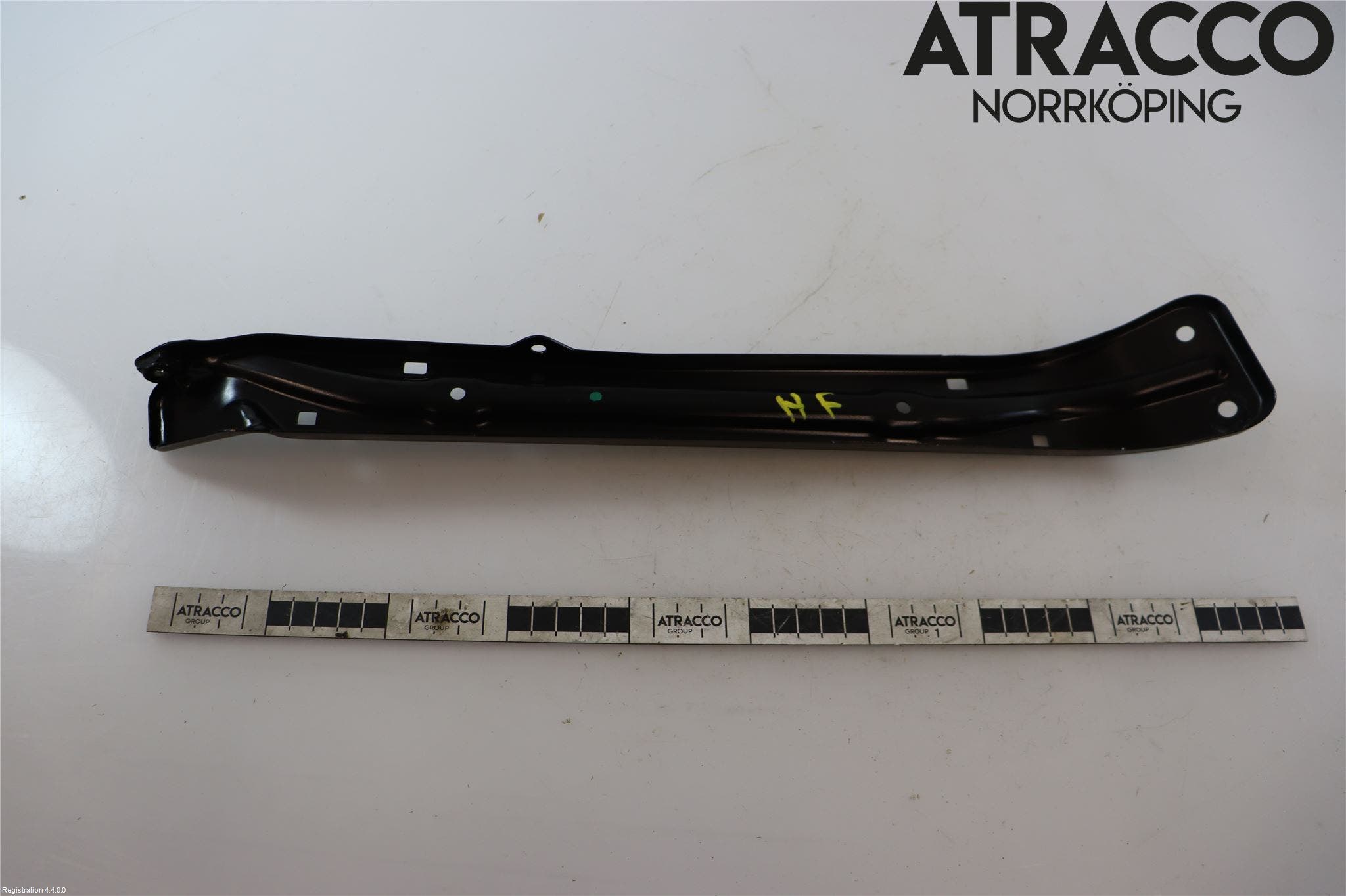 Skoda KODIAQ 17-24 Kylarfäste-Ram-Balk