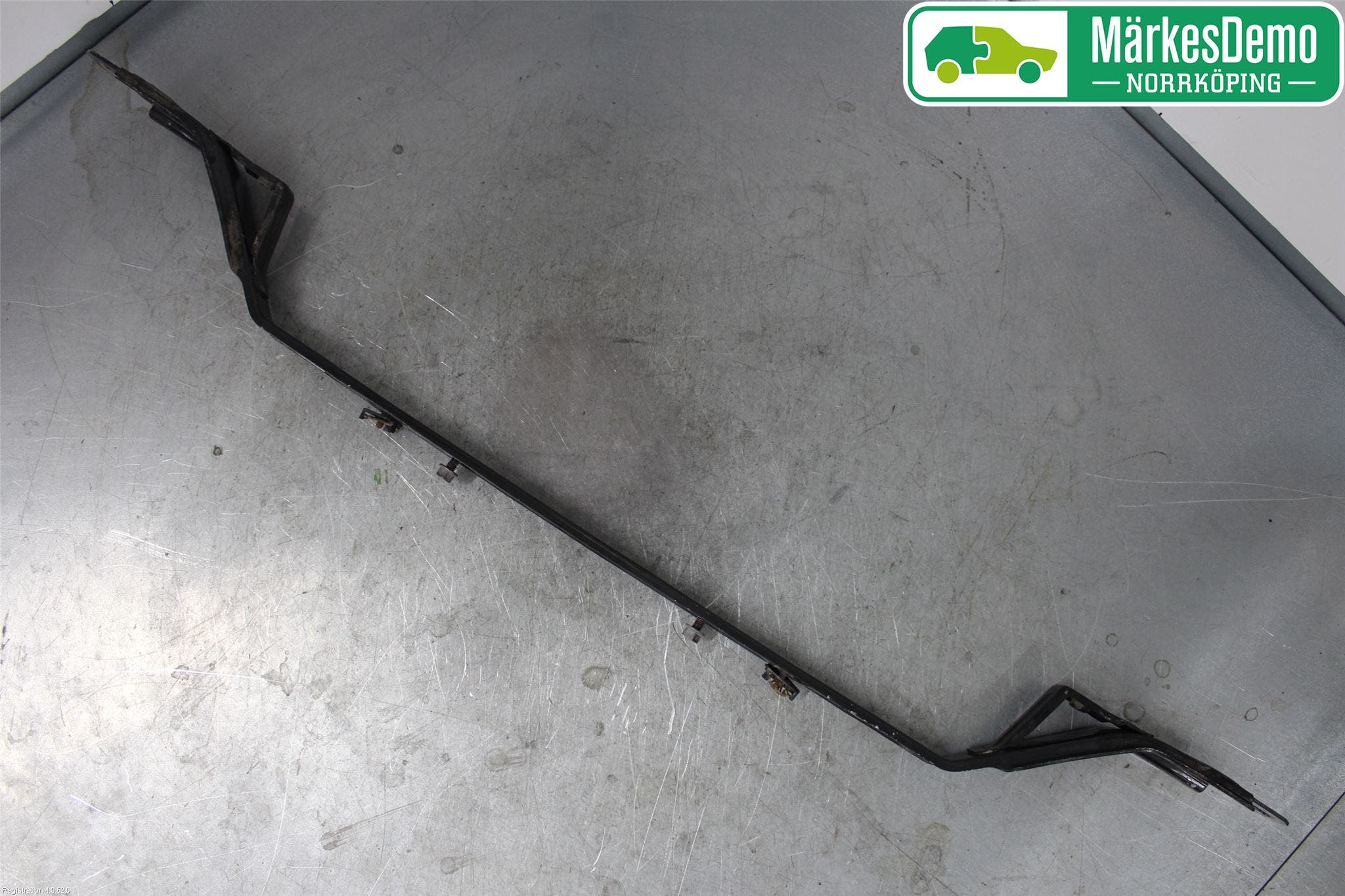 Volkswagen VW PASSAT 15-19 Bränsletanksband