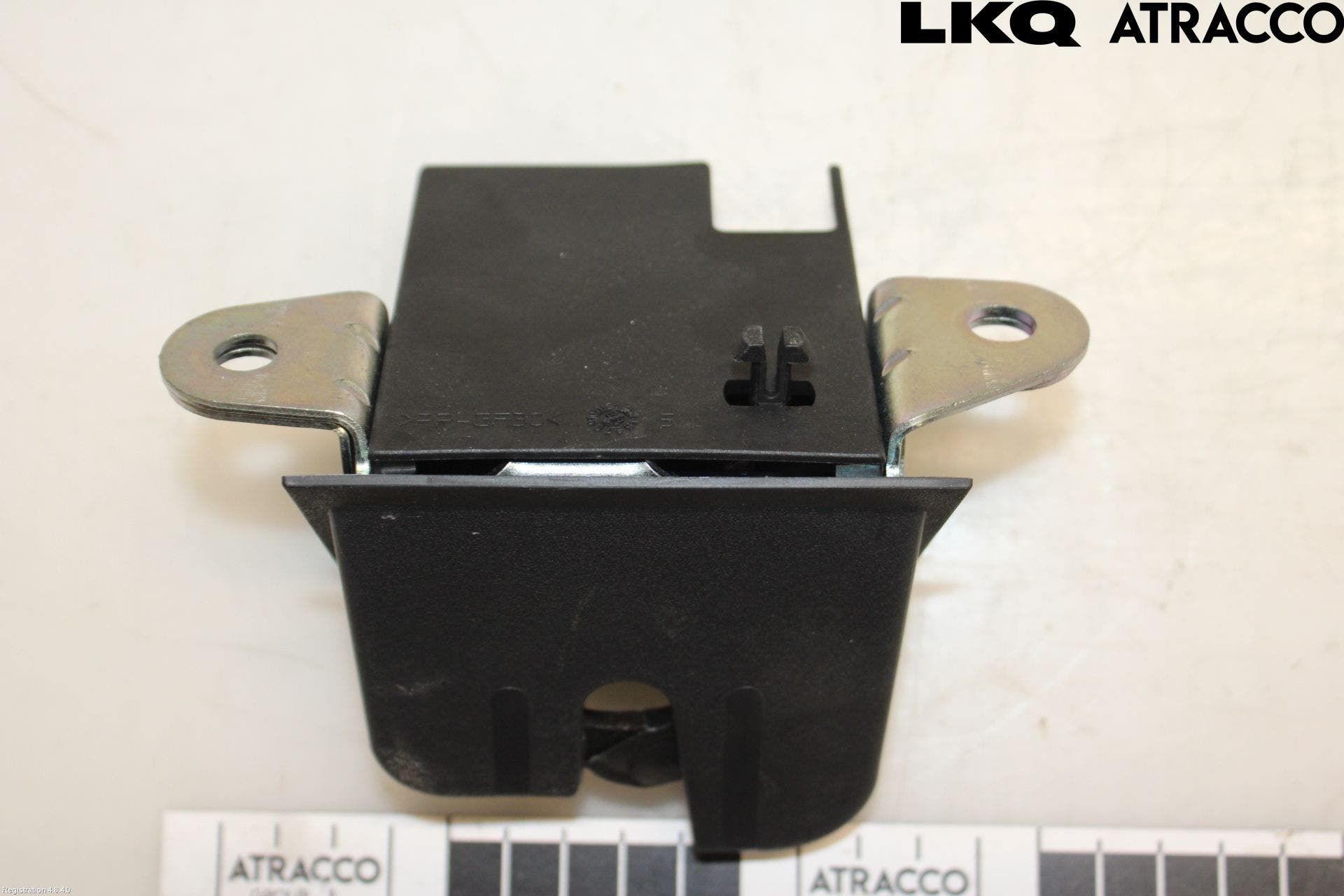 Seat IBIZA V 17-20 Låskista Baklucka