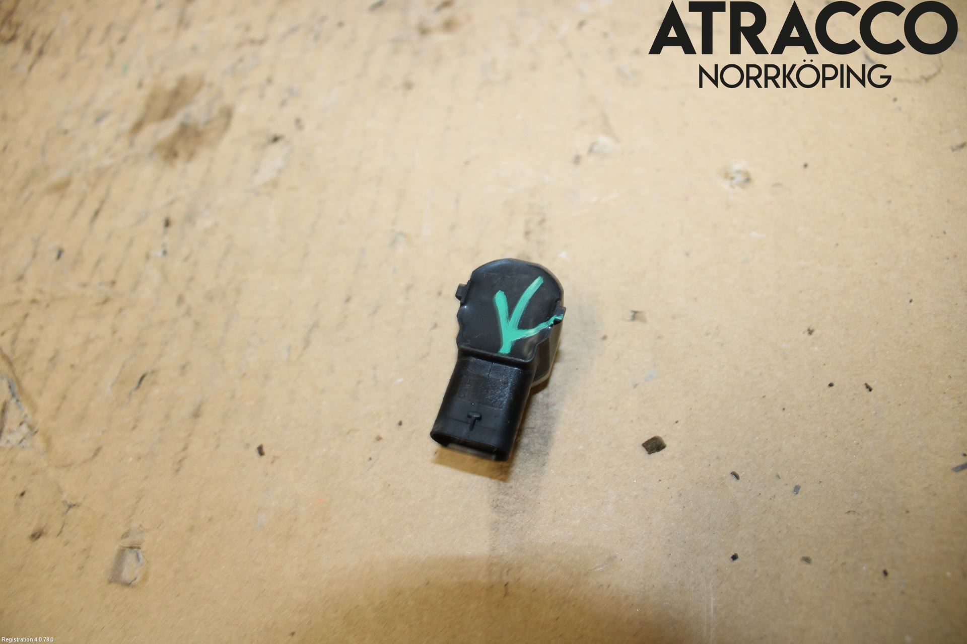 Volkswagen VW GOLF VI 09-13 Parkeringshjälp Frontsensor