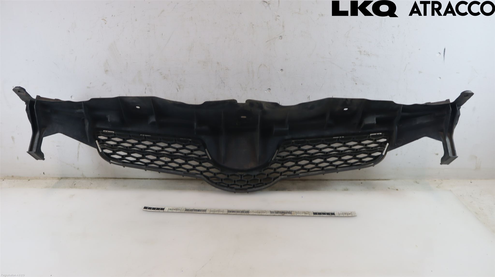 Toyota AURIS 07-09 Grill Komp