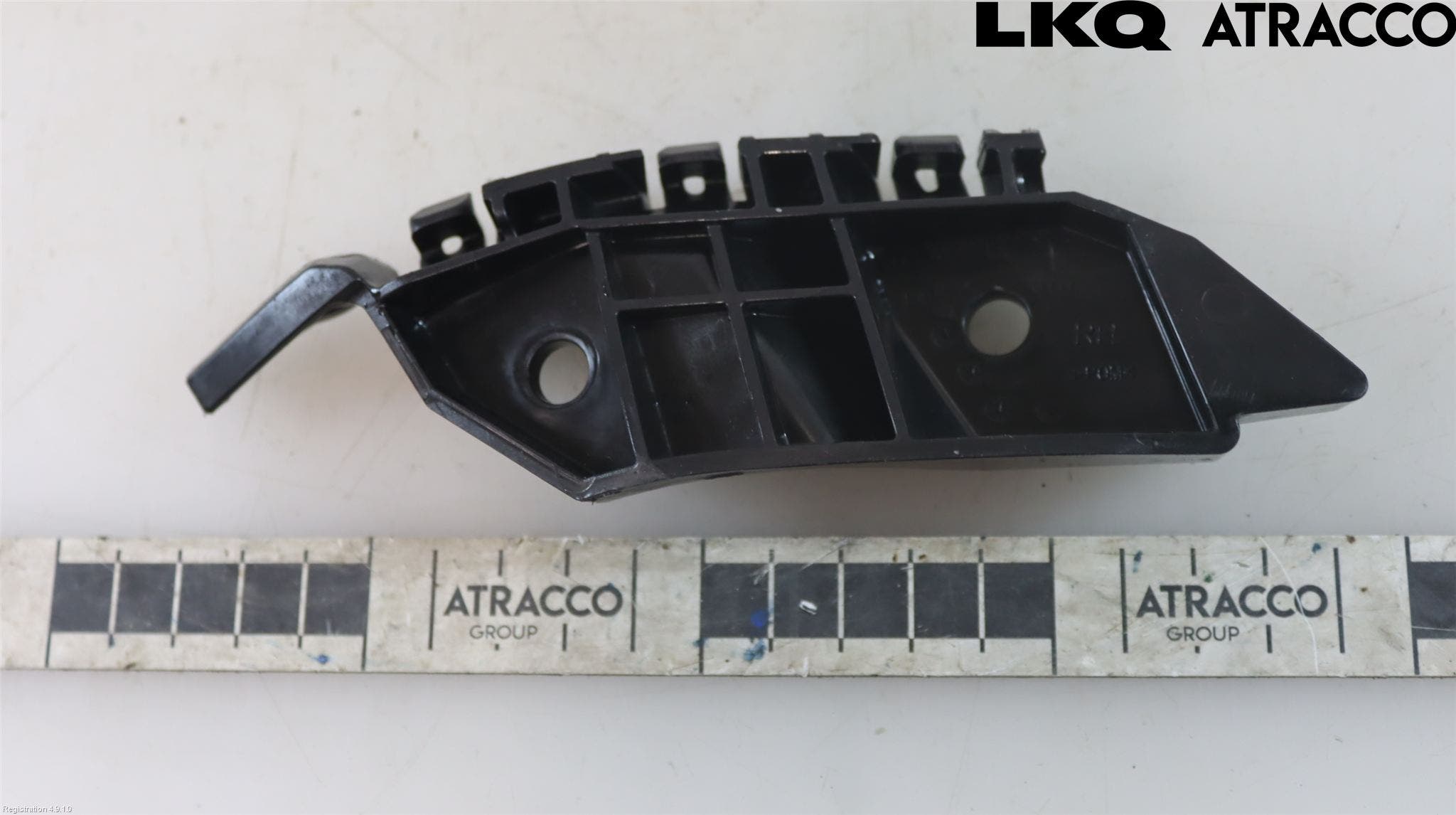 Alfa 4254 Stötfångarfäste Fram Hö