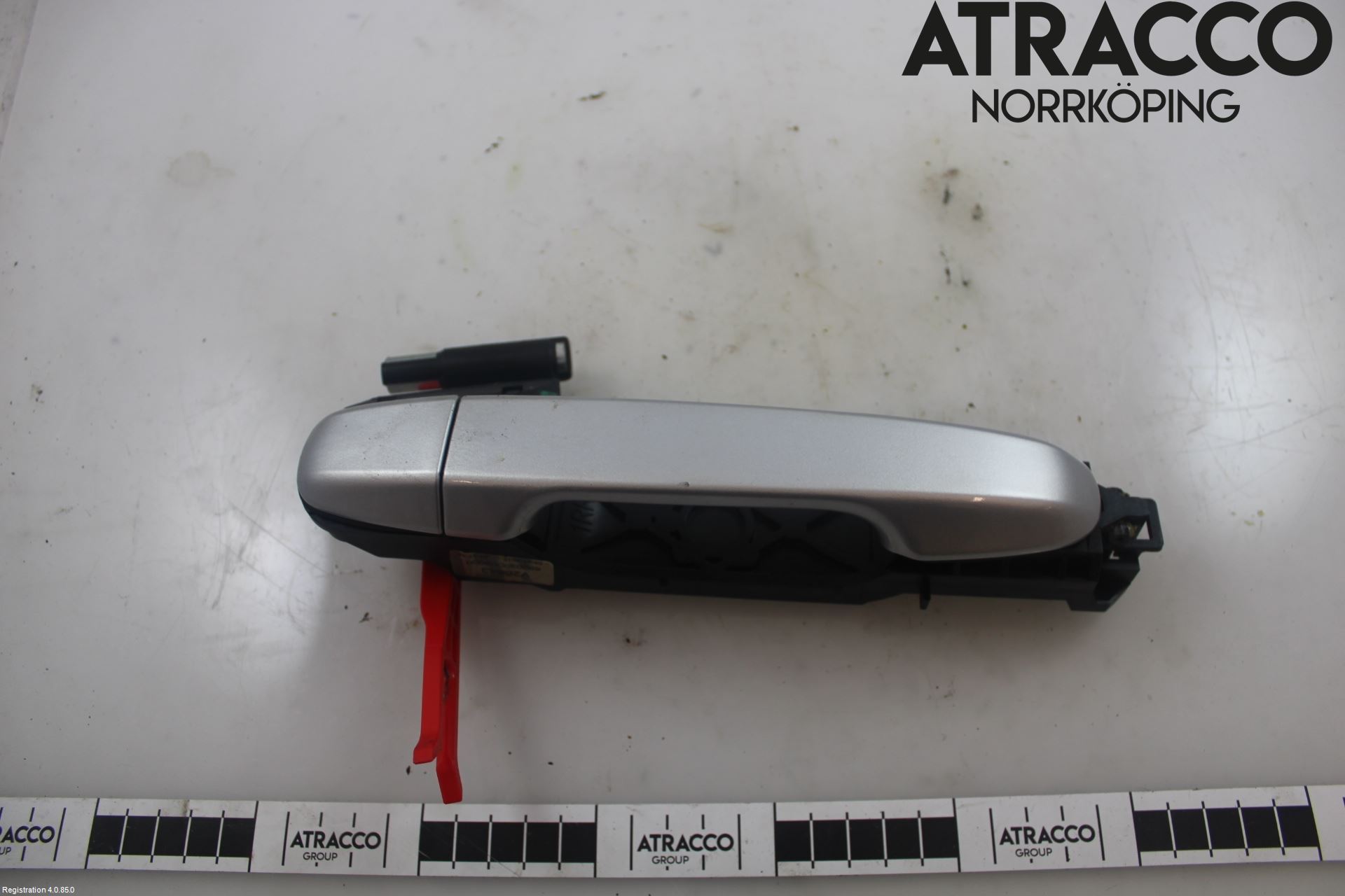 Toyota YARIS XP130 12-14 Dörrhandtag Yttre Hö