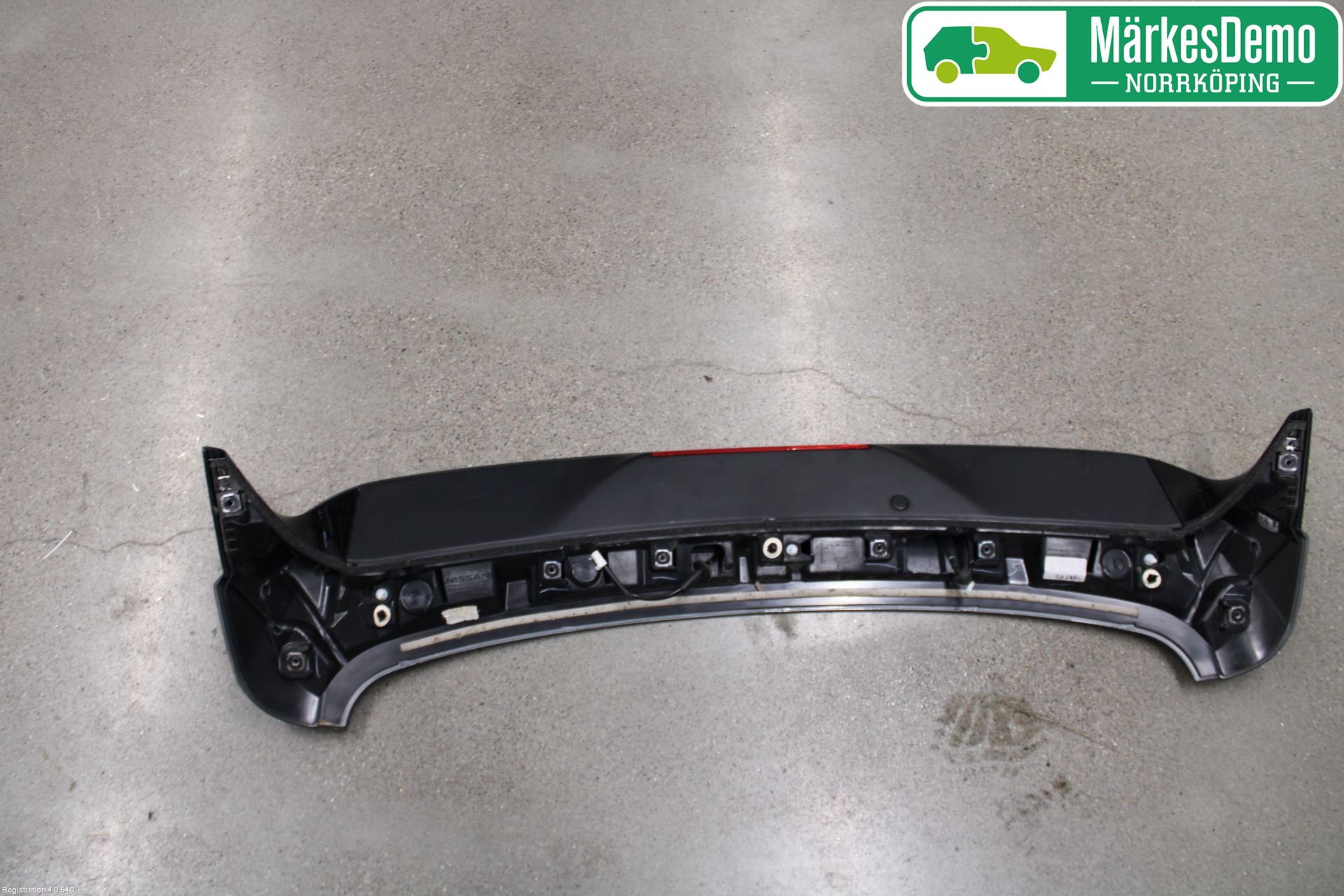 Nissan QASHQAI 14-17 Spoiler Baklucka