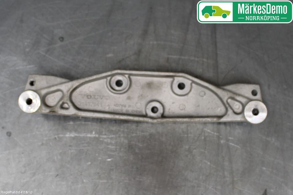 Volvo V90 17->> Bakaxelbalk