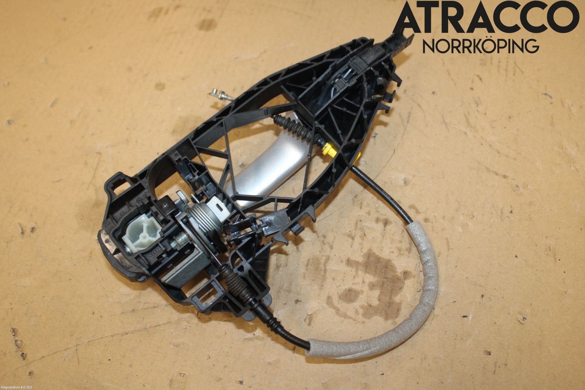 Audi A6 F2/C8 19- Dörrhandtag Yttre Vä