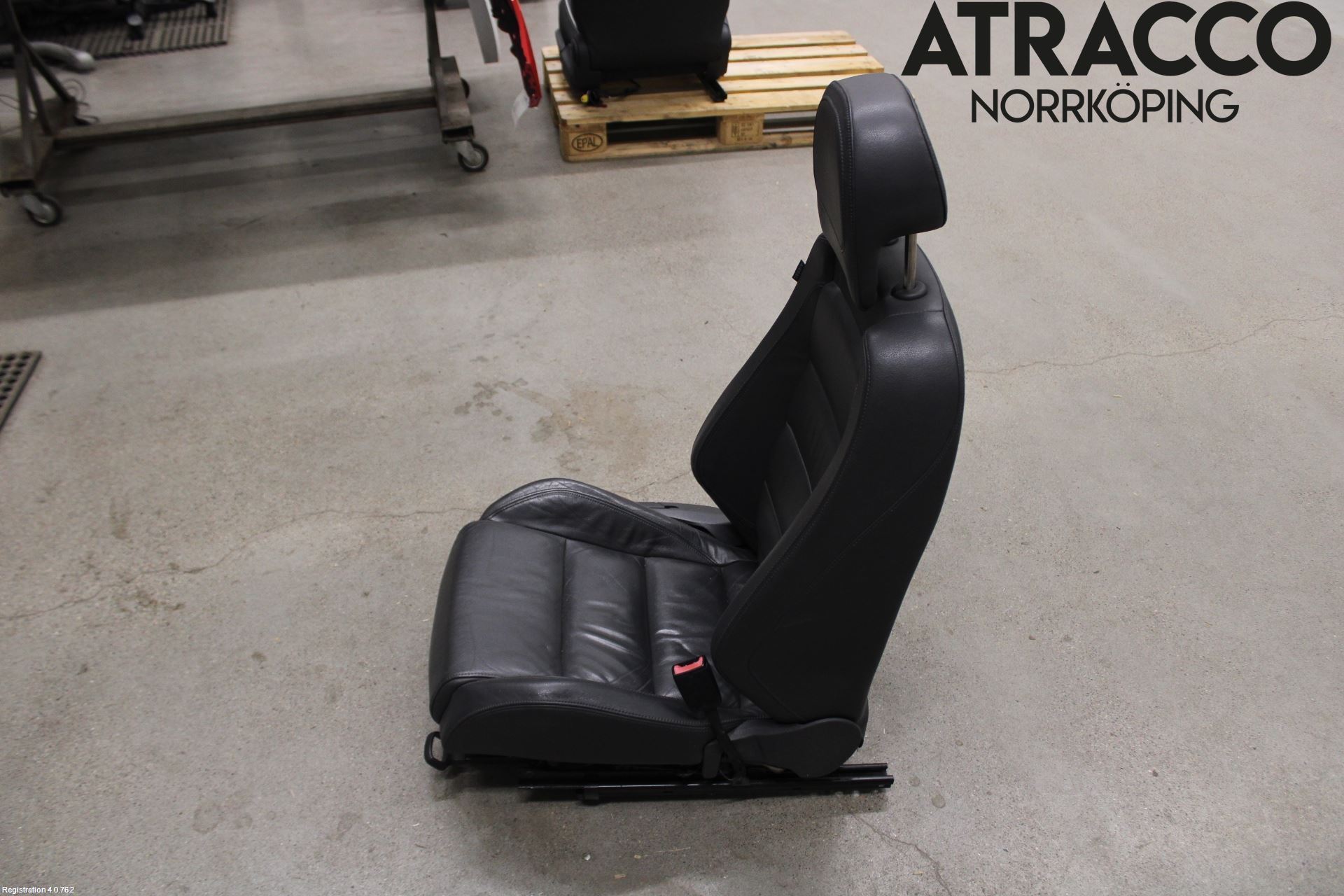 Volkswagen VW GOLF V 04-09 Inredning Stol Fram Hö