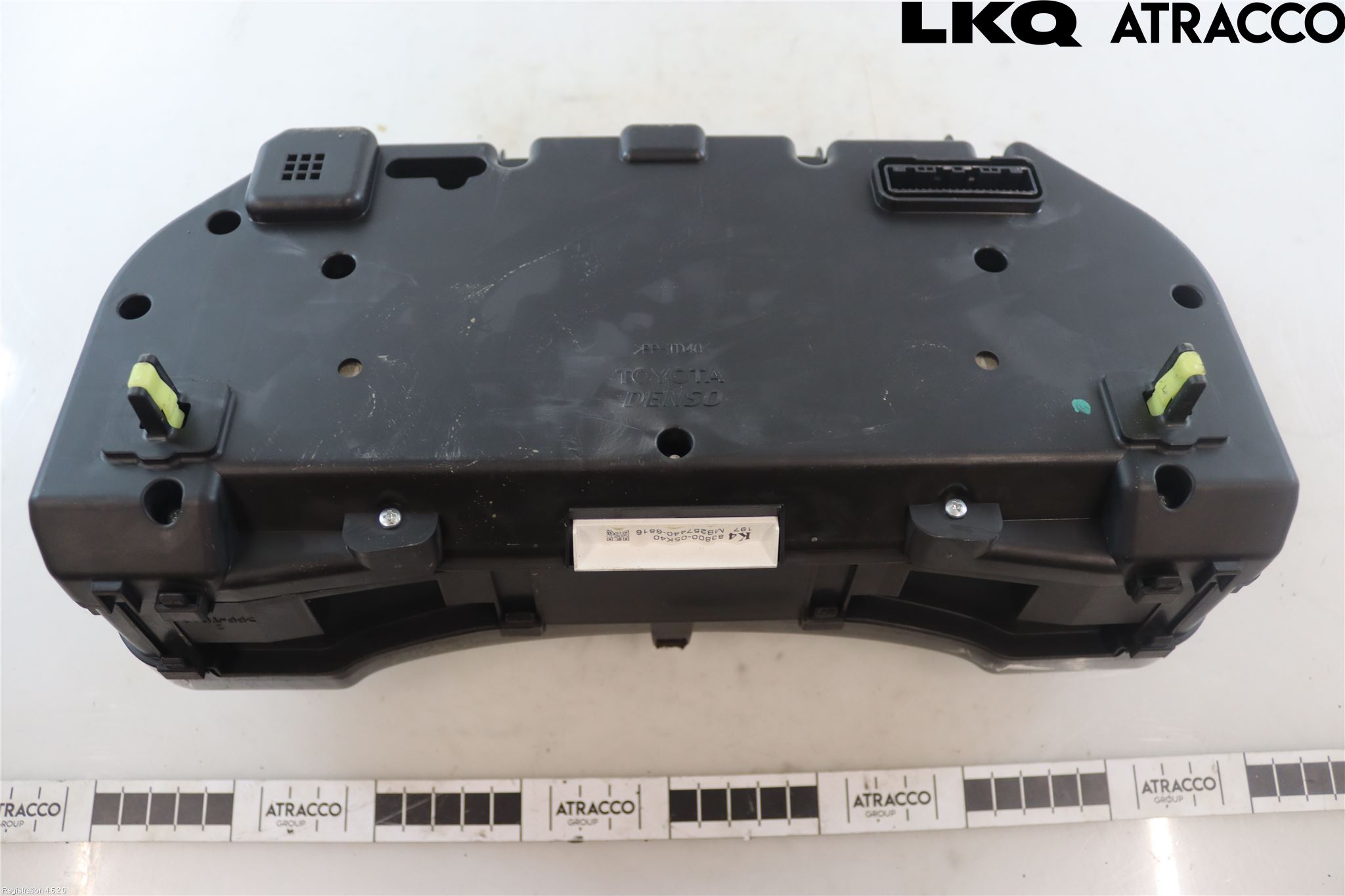 Toyota AVENSIS 09-15 Instrument Komb