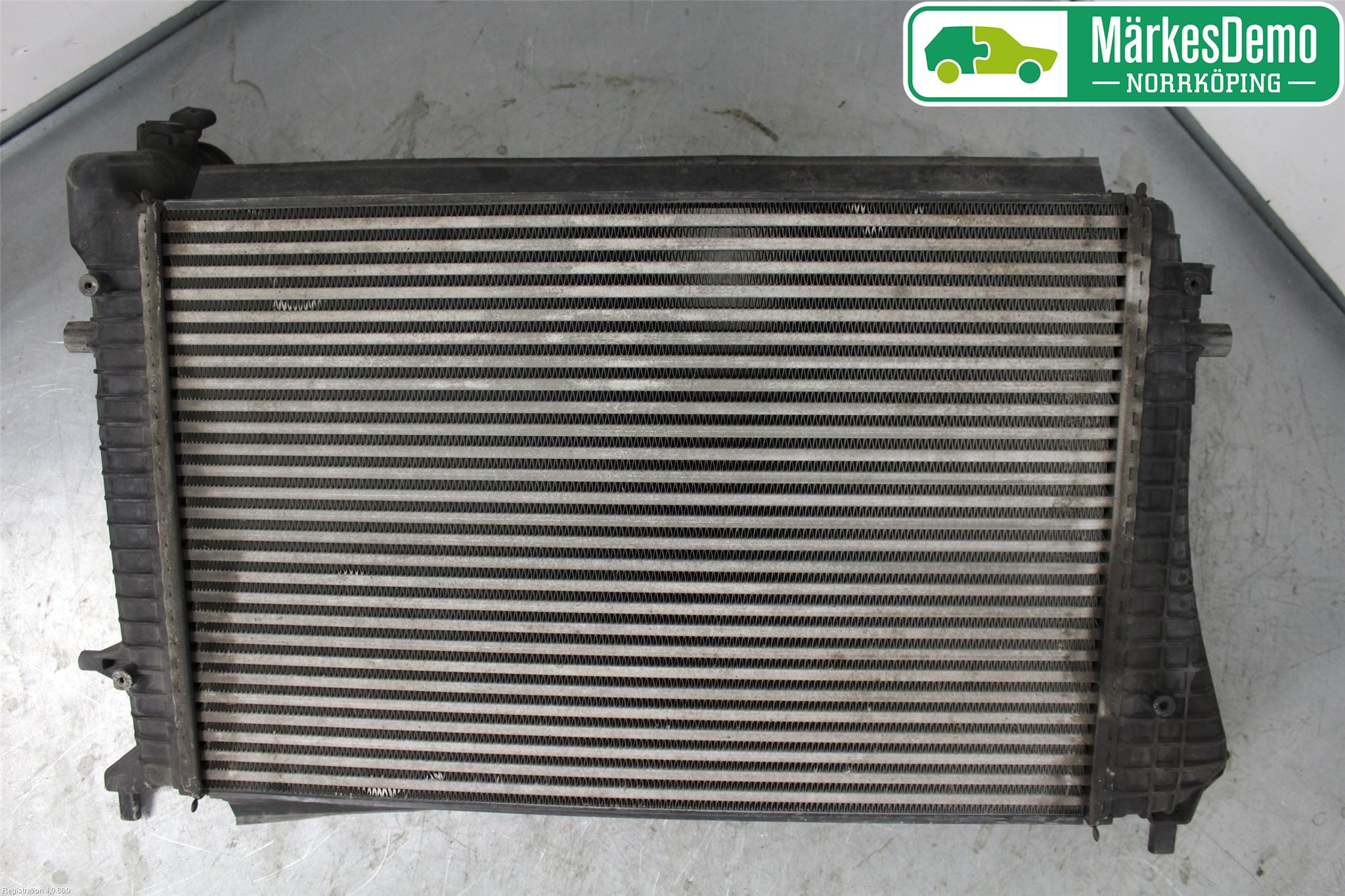 Volkswagen VW PASSAT 05-11 Laddluft-Intercooler Kyl