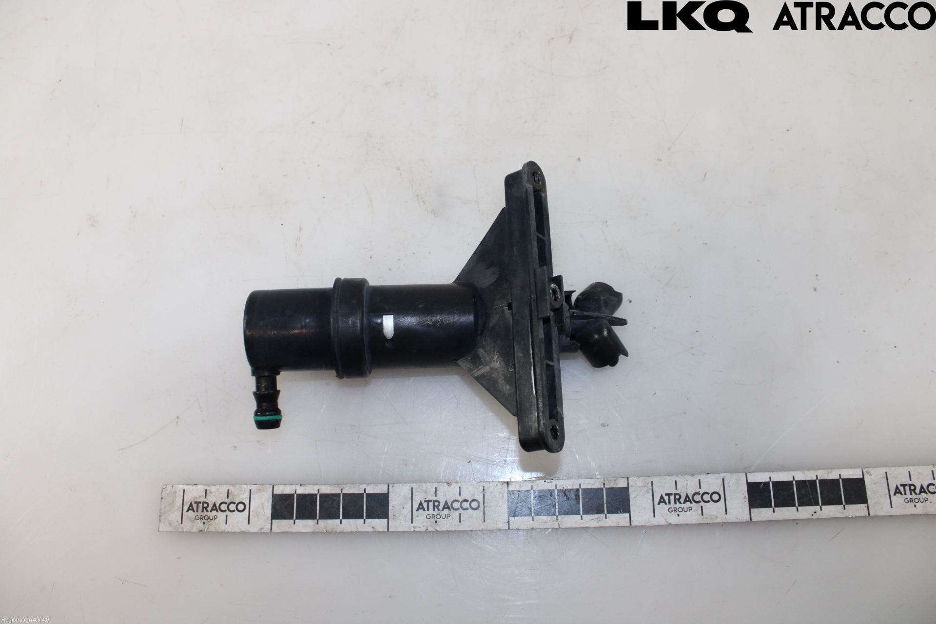 BMW 5 E60/61 Sed/Tou 02-10 Spolarmunstycke Strålkastare