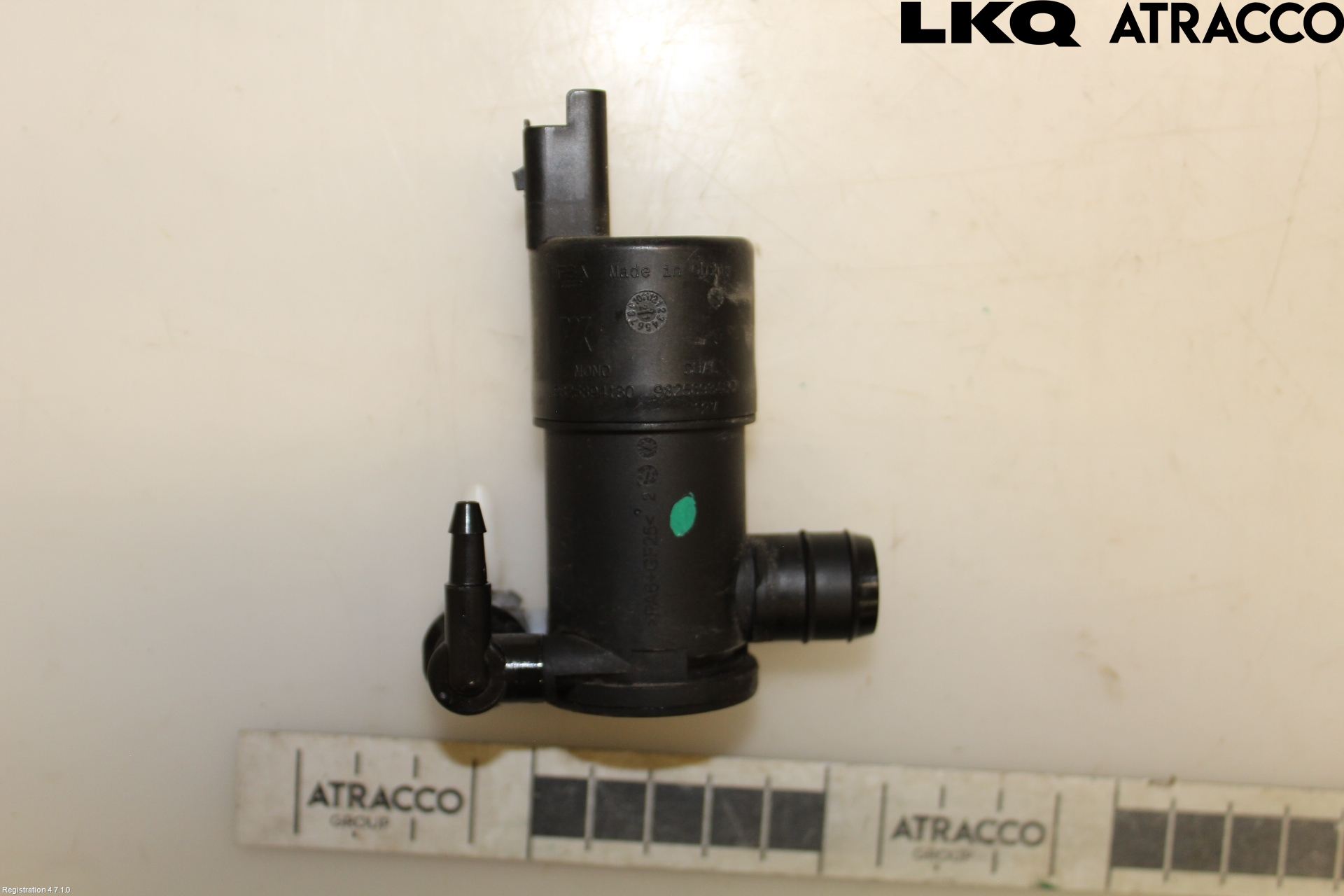 Opel CORSA F, CORSA-E 20- Spolarpump Vindruta