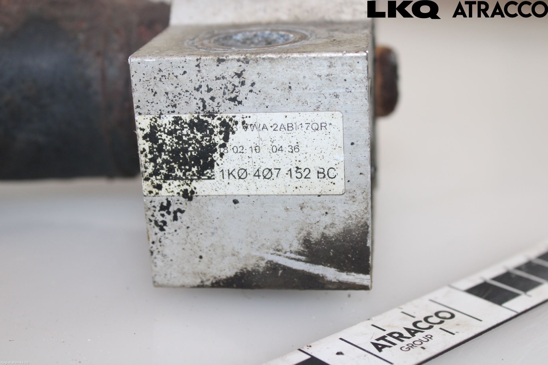 Volkswagen VW GOLF VI 09-13 Bärarm Fram Undre Hö
