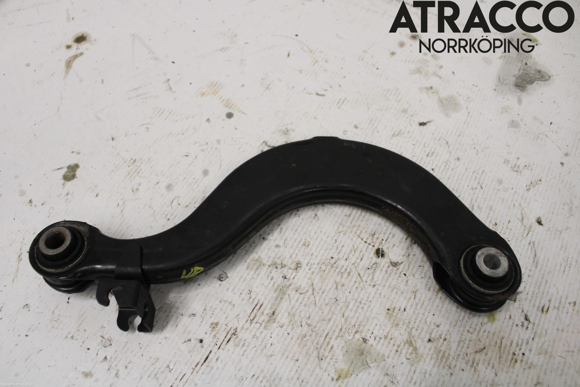 Audi Q3 8U 12-18 Bärarm Bak Övre Vänster