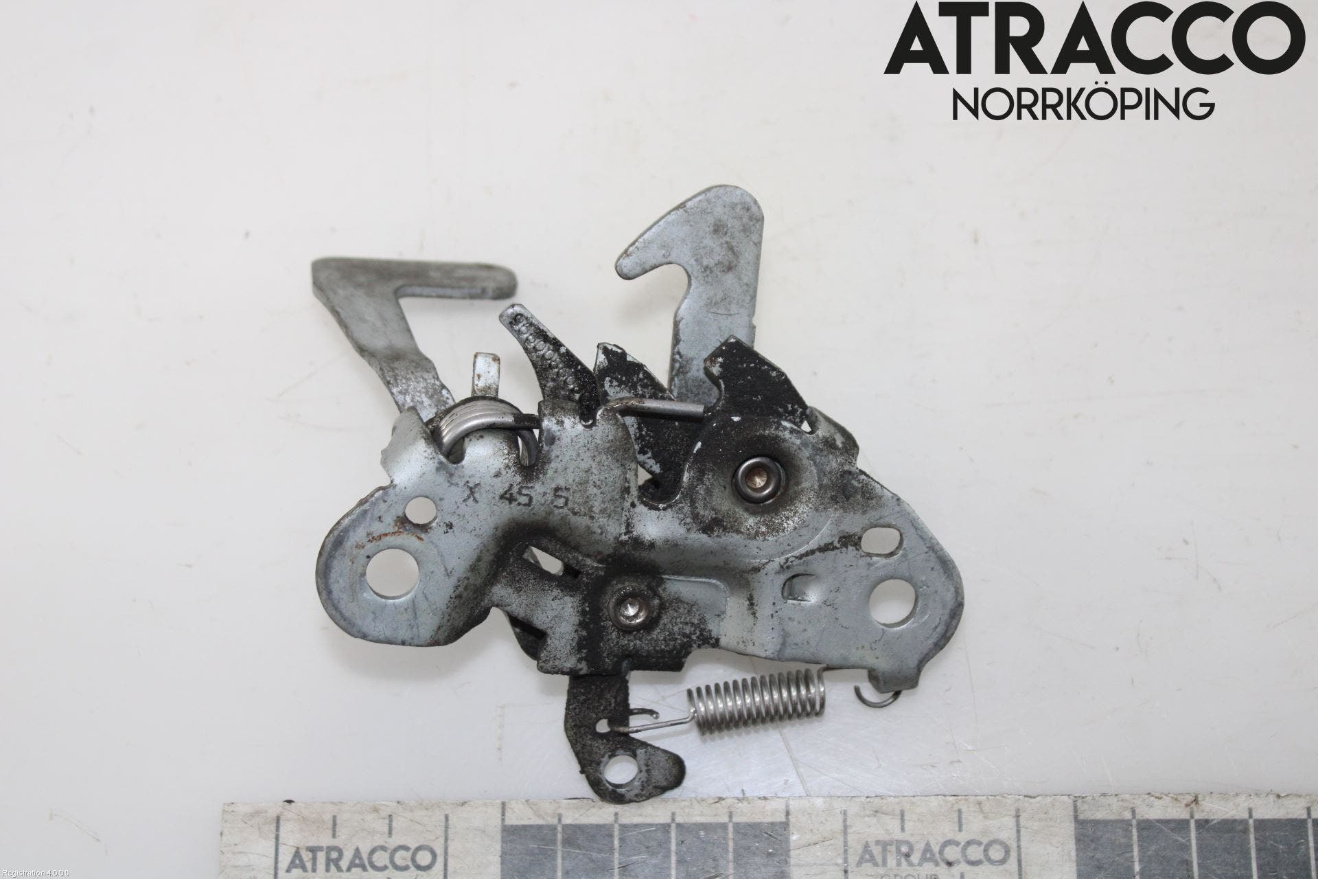 Peugeot PARTNER 03-08 Huvlås