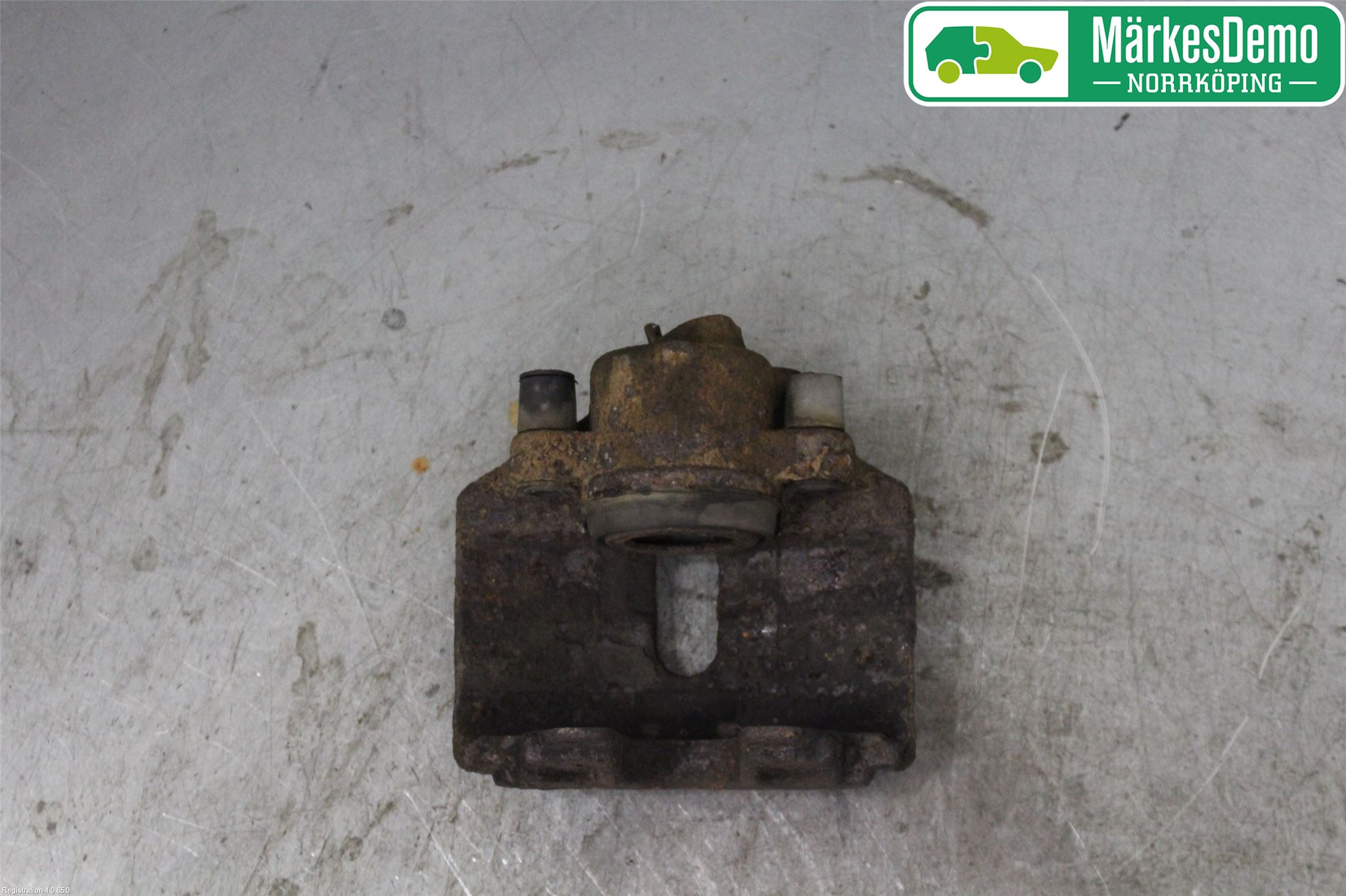 Volkswagen VW TOURAN 03-10 Bromsok Fram Höger