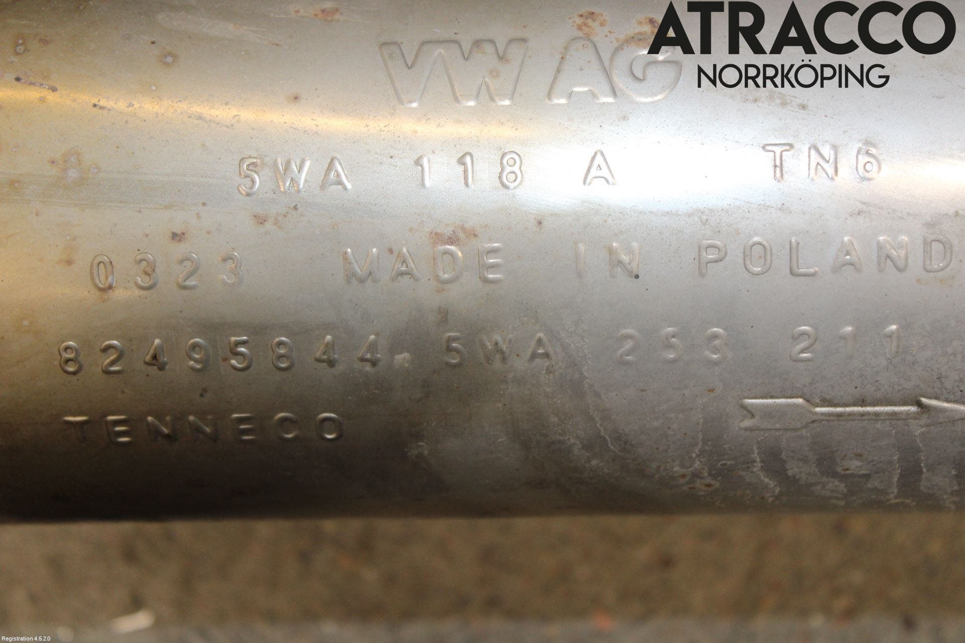 Audi A3/S3 8Y 21- Avgas Halvsats