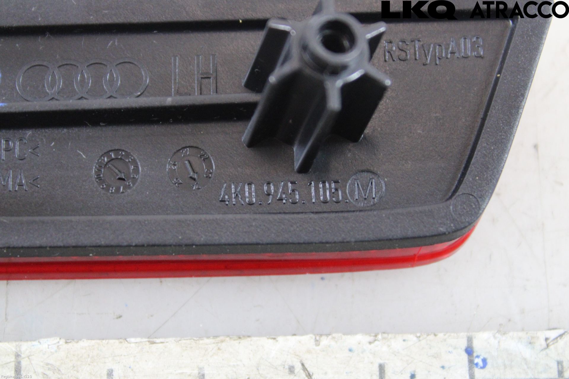 Audi A3/S3 8Y 21- Dimljus/Reflex Bak