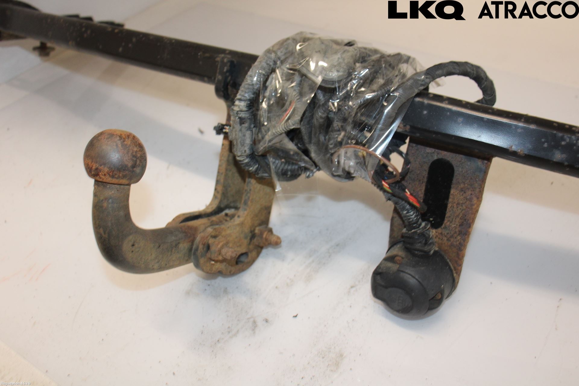 Volkswagen VW CADDY 11-15 Dragkrok