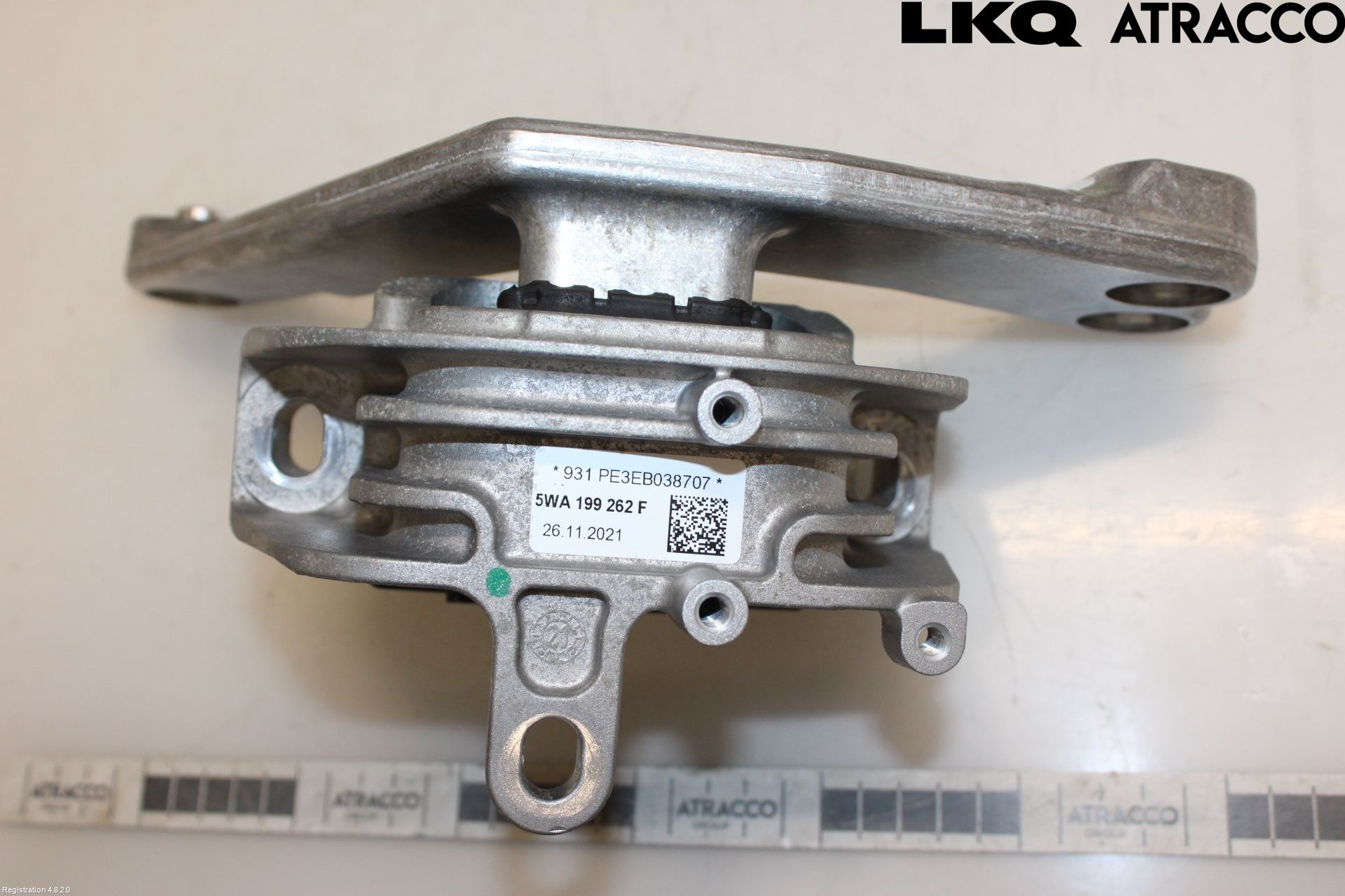 Volkswagen VW TRANSP/CARAVELLE (T7) 22-24 Motorfäste