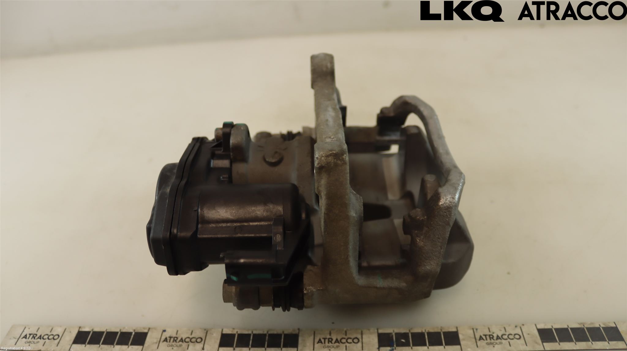 Tesla MODEL 3 17- Bromsok Bak Höger