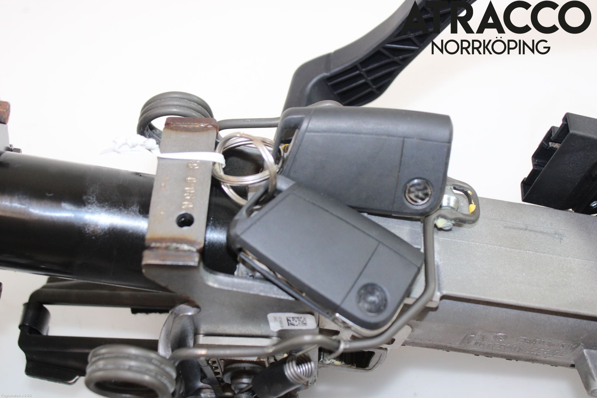 Volkswagen VW POLO VI 18->> Rattaxelagg Med Inb Servo