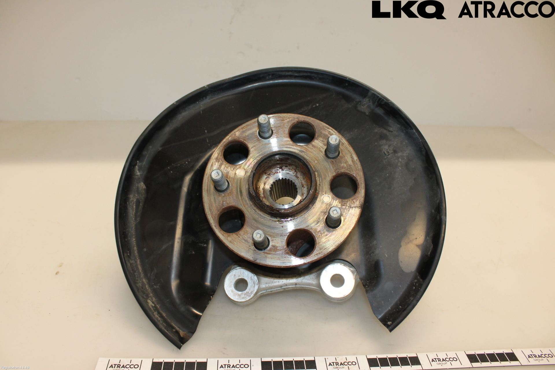 Toyota RAV4 19- Hjullagerhus-Spindel Hö B