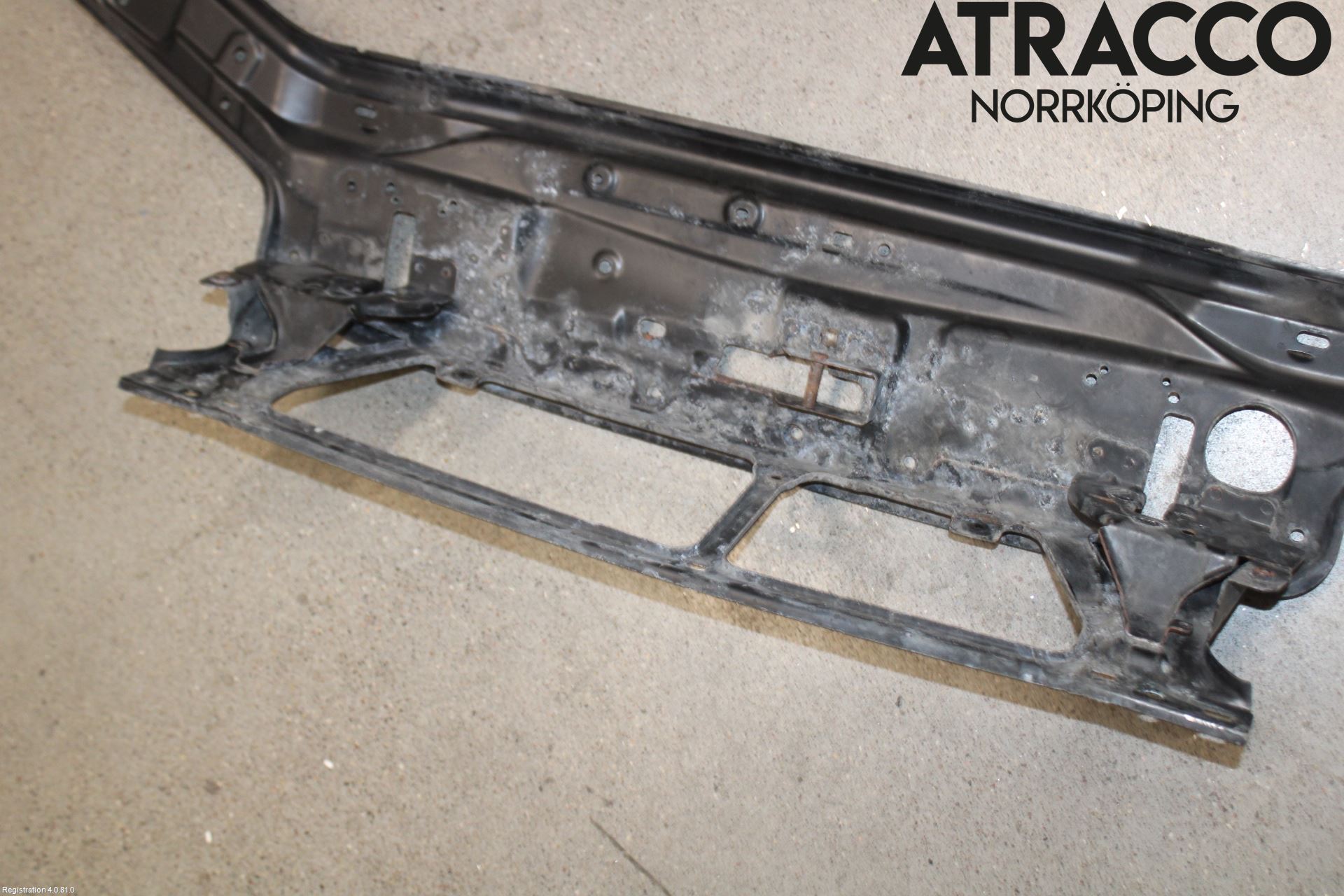 Volvo V70 00-04 Frontplåt