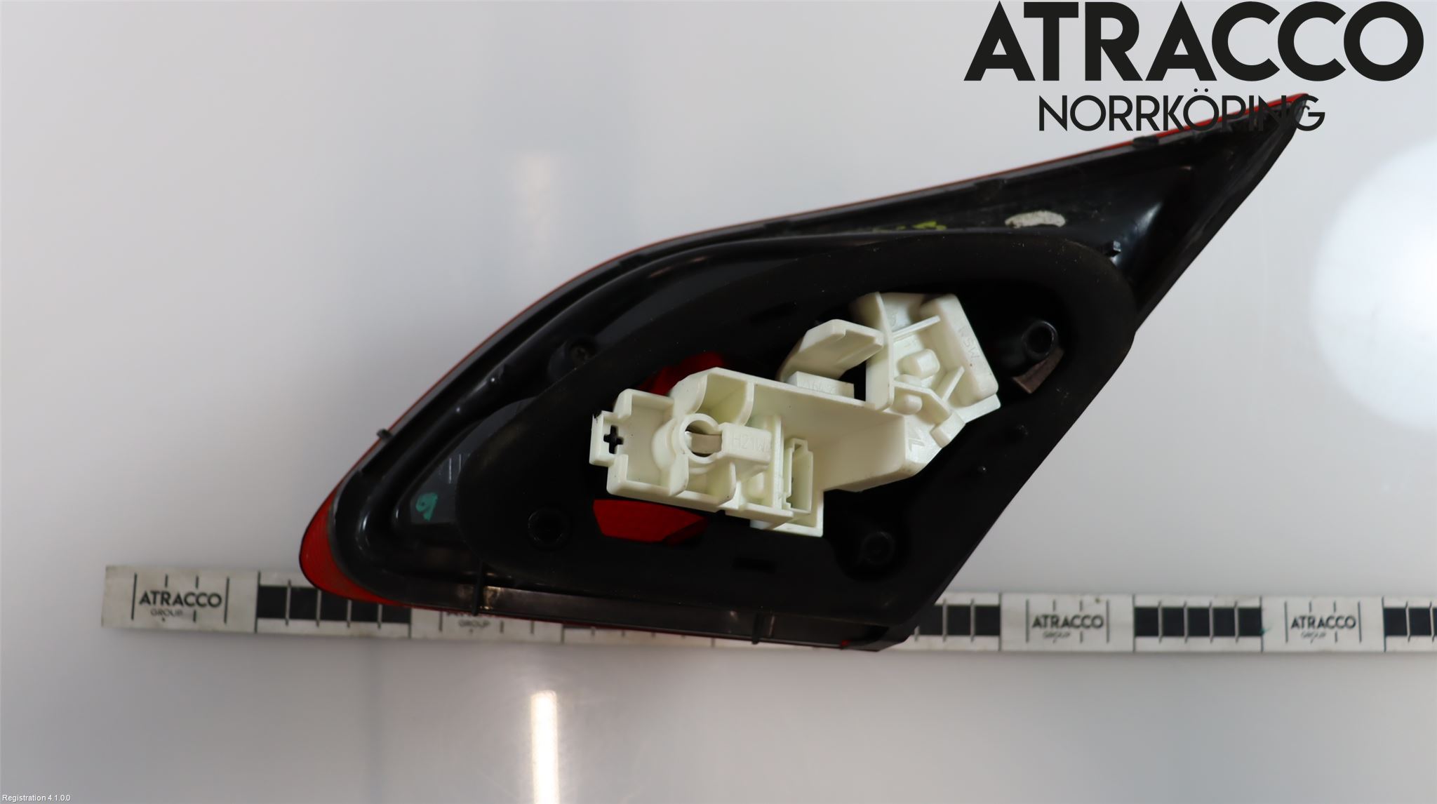 Opel ASTRA J 10-15 Bakljus Lucka Vä