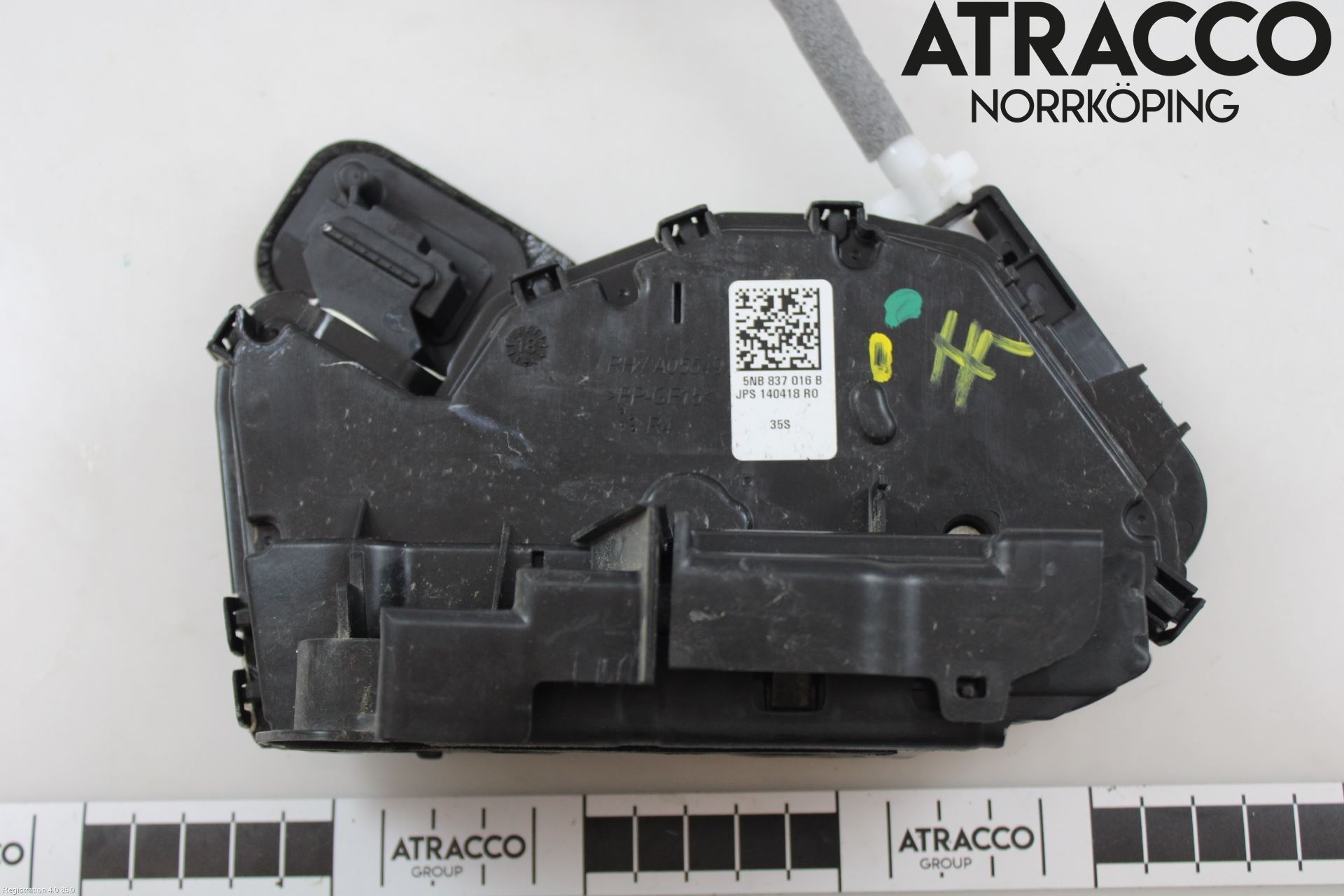 Volkswagen VW ARTEON 17- Låskista-Dörrlås