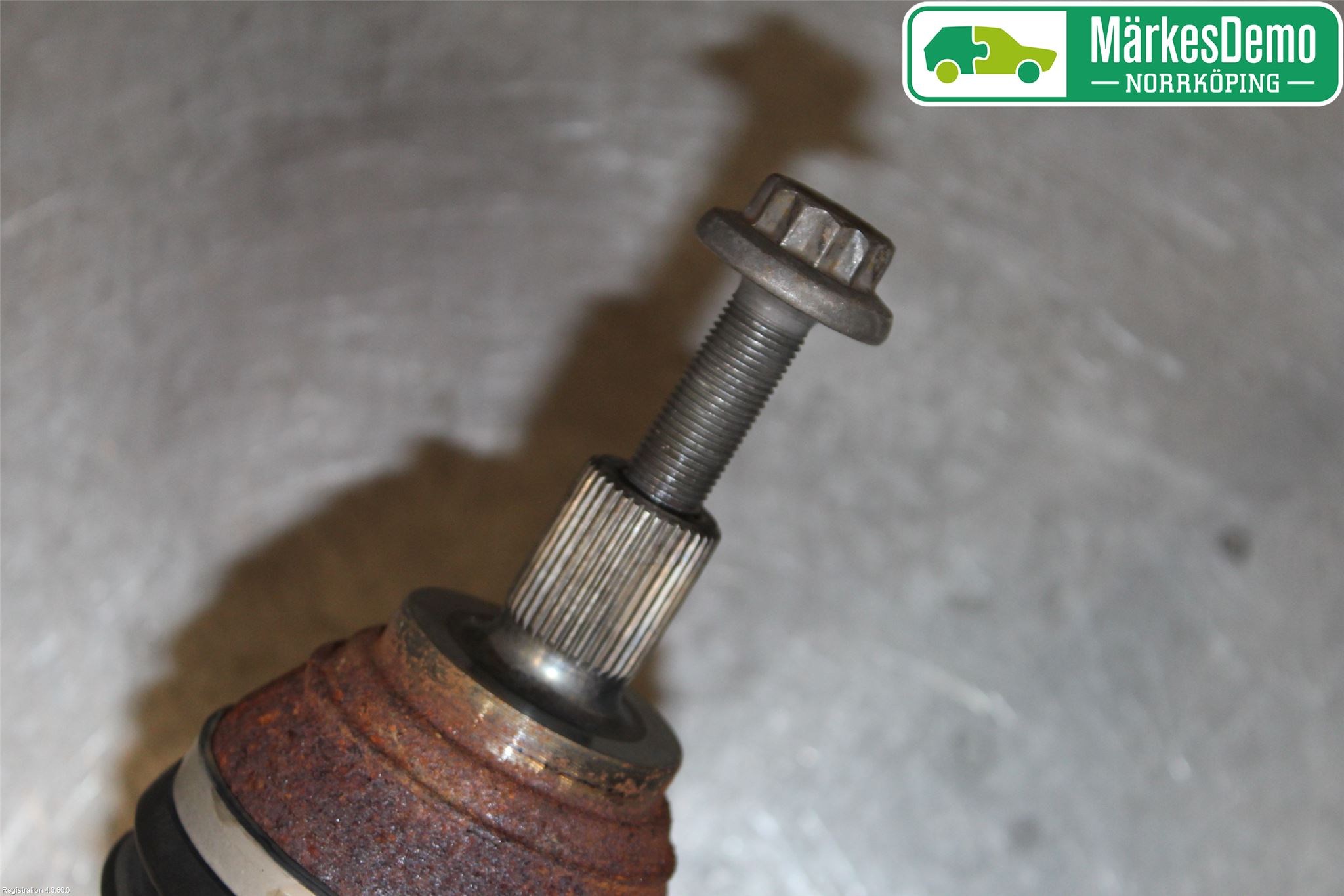 Volkswagen VW GOLF / E-GOLF VII 13-20 Drivaxel Fram Vänster