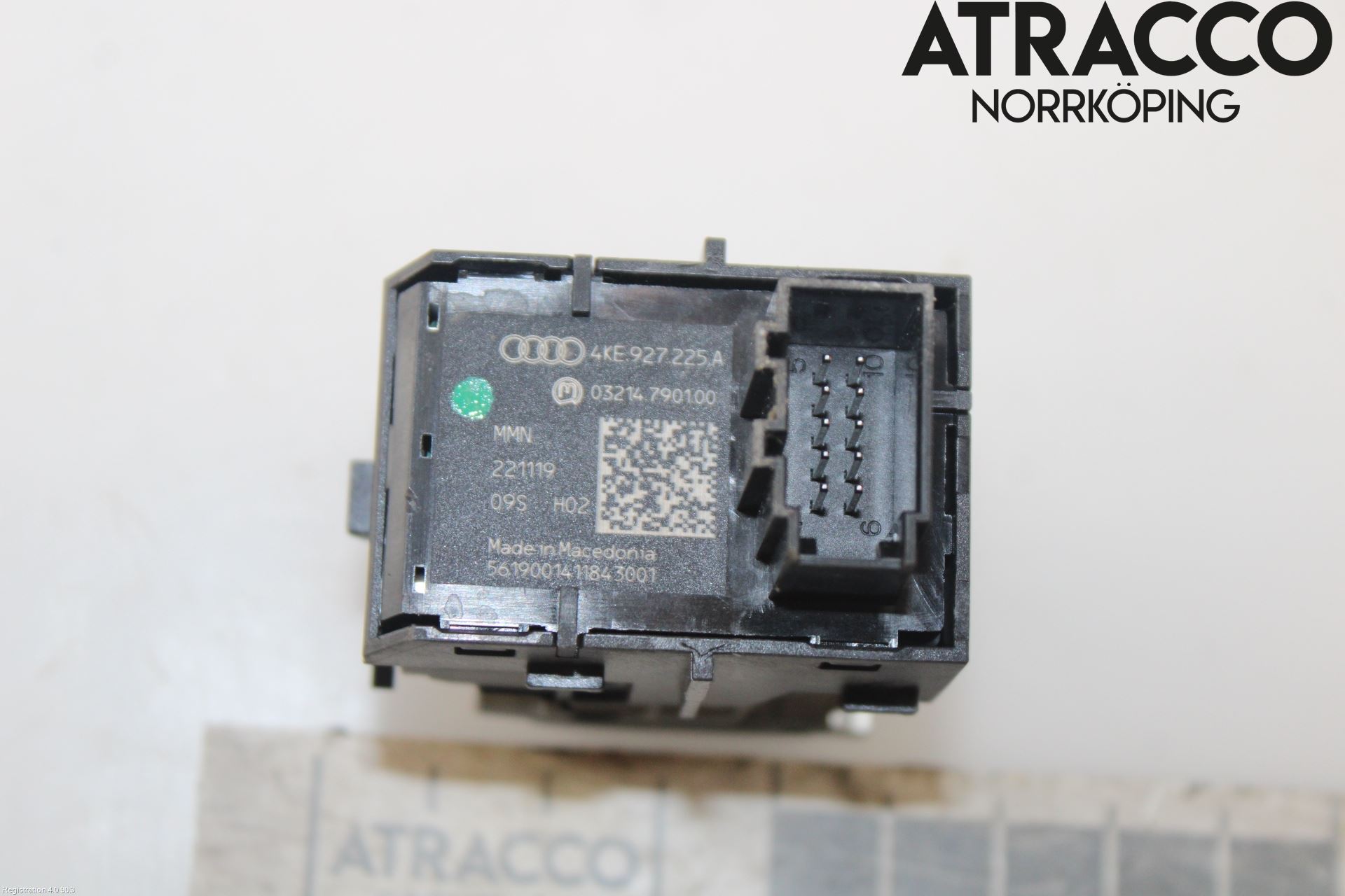 Audi E-TRON, S GE 19- Strömställare Parkeringsbroms