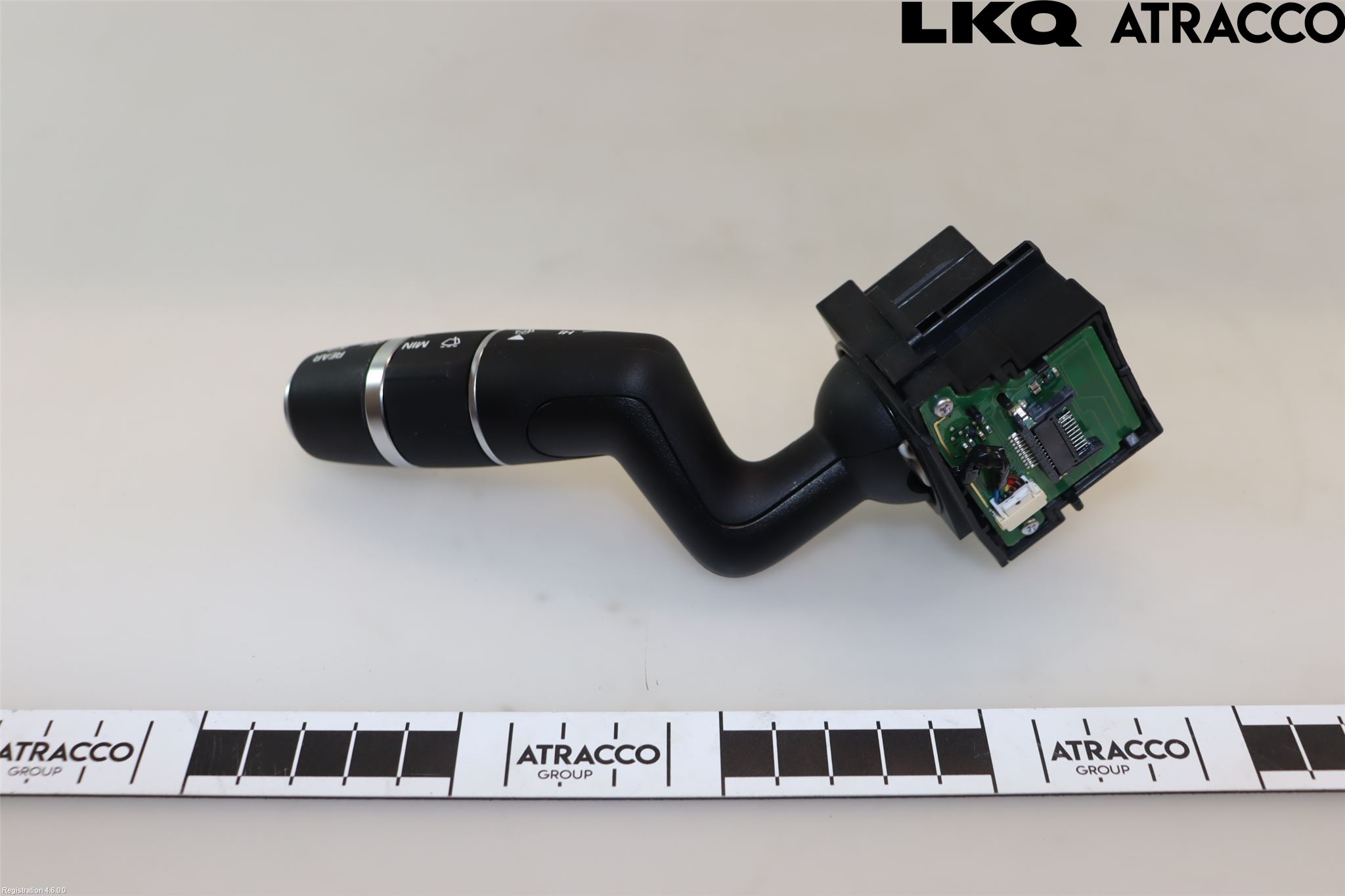 Jaguar F-PACE Spak Torkar-Spolomk